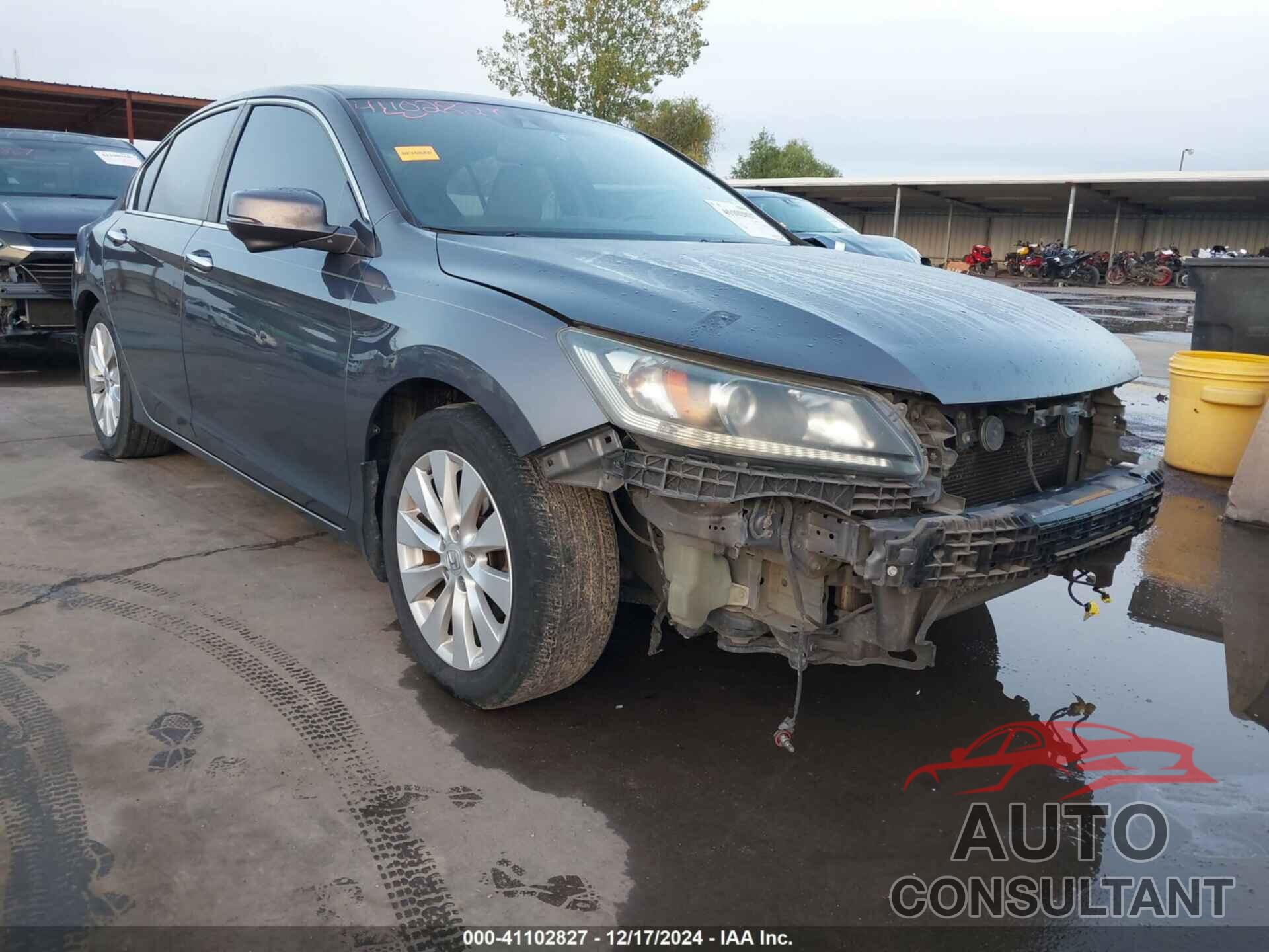 HONDA ACCORD 2013 - 1HGCR2F85DA001822