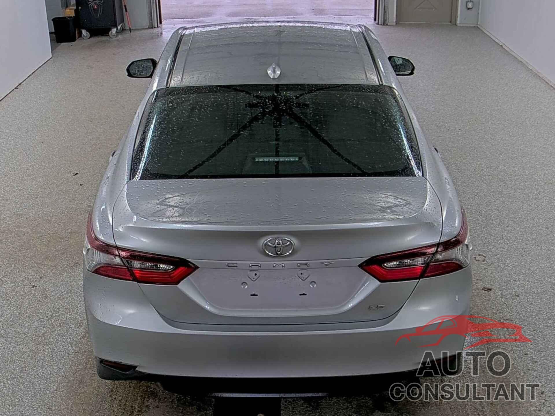 TOYOTA CAMRY 2022 - 4T1C11BK9NU057775