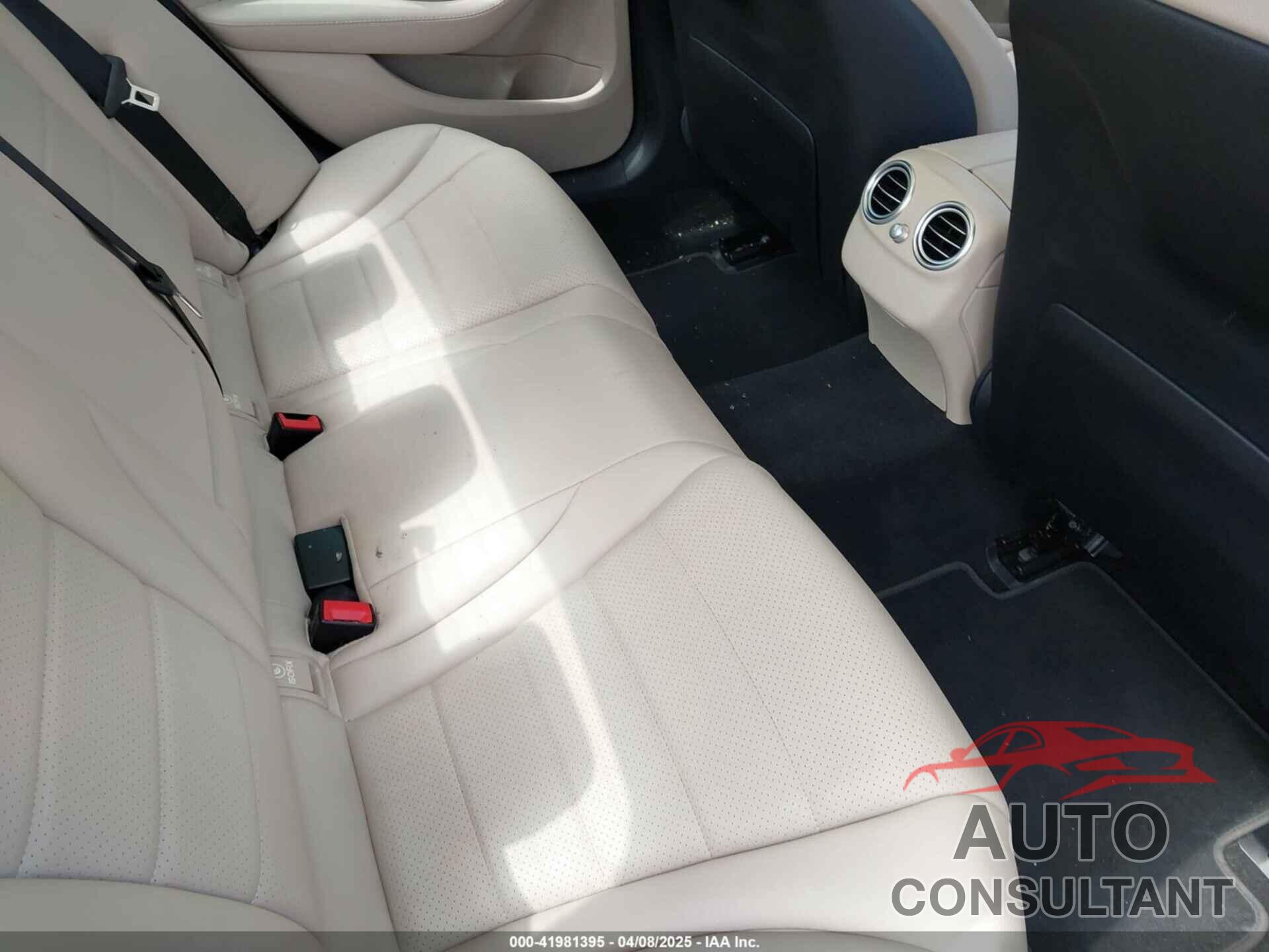 MERCEDES-BENZ C 300 2017 - 55SWF4JB6HU216916