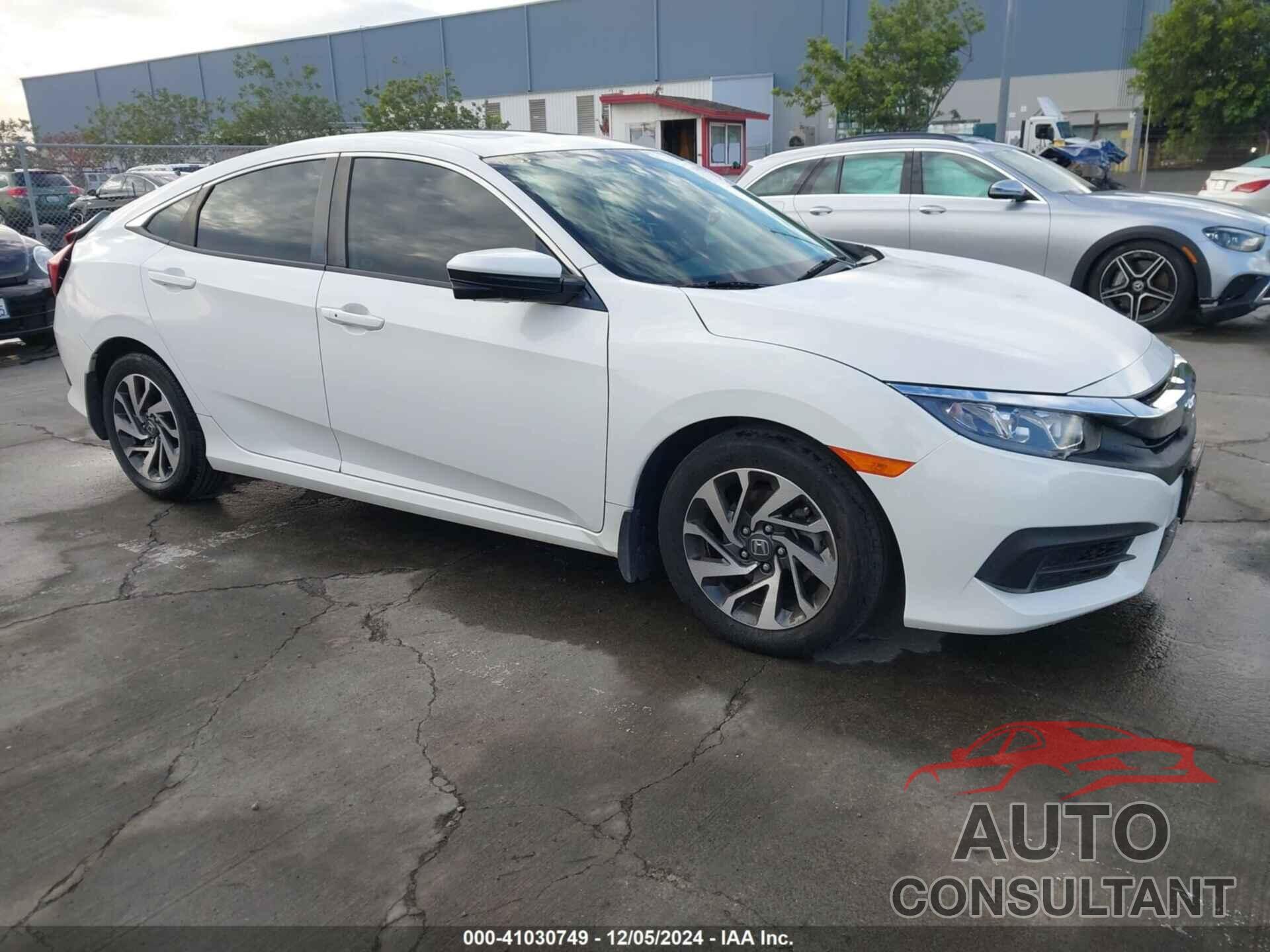 HONDA CIVIC 2016 - 2HGFC2F79GH552282
