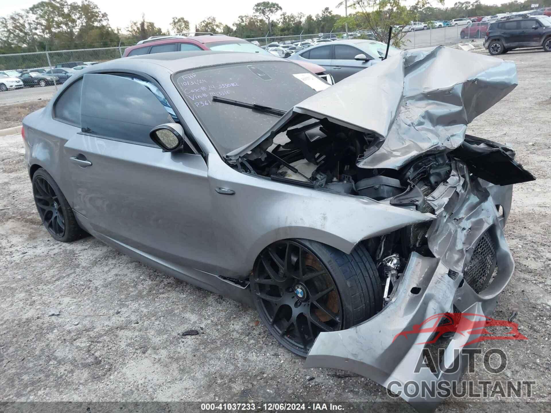 BMW 135I 2013 - WBAUC9C55DVM13316