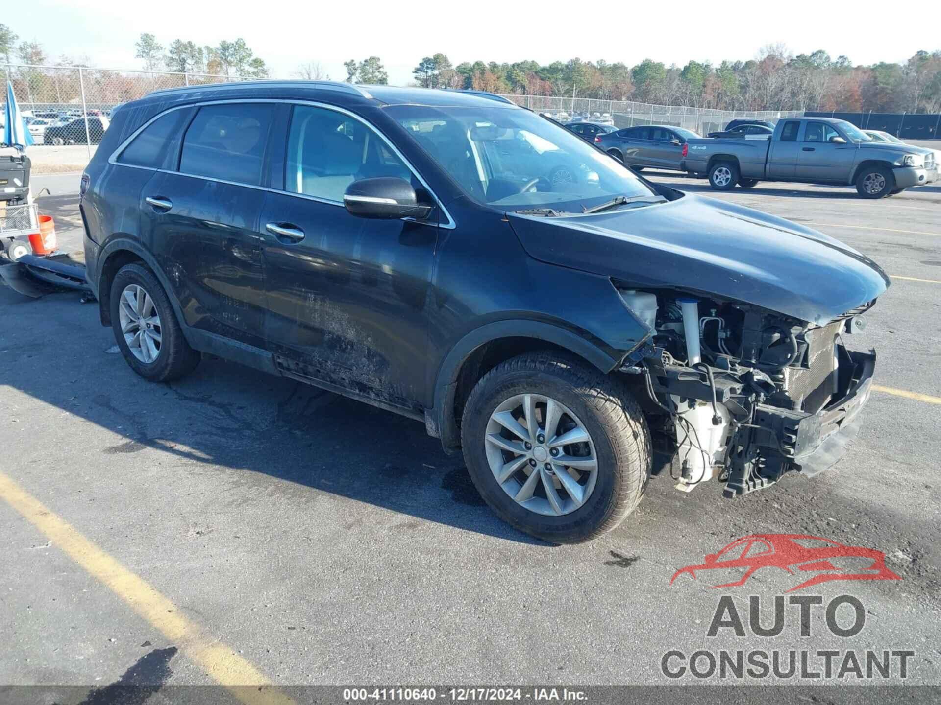 KIA SORENTO 2018 - 5XYPG4A35JG368809