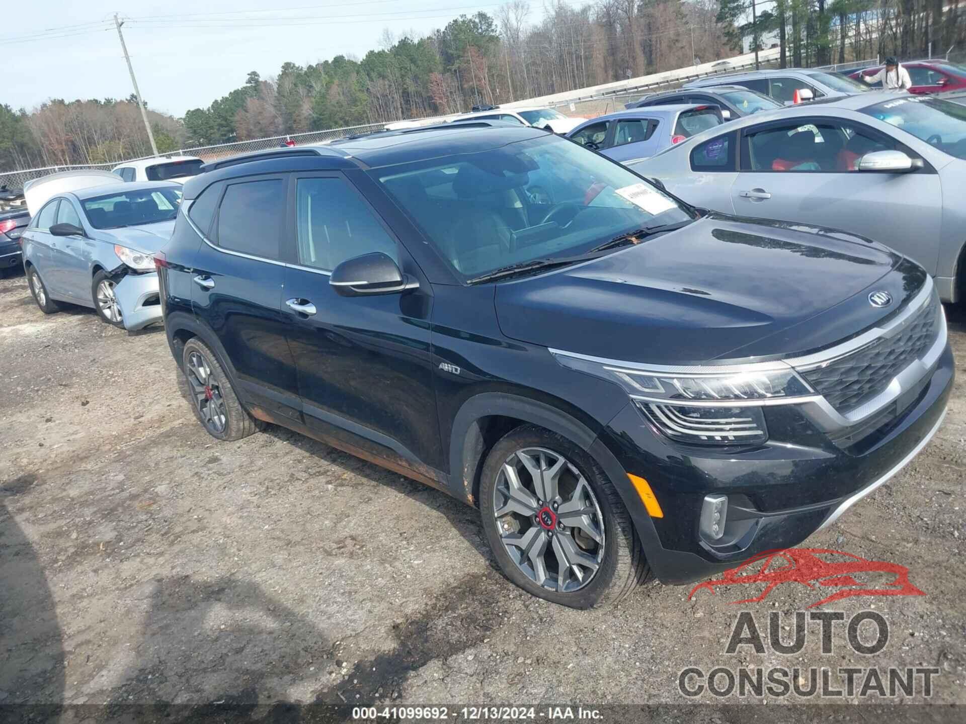 KIA SELTOS 2021 - KNDETCA27M7106439