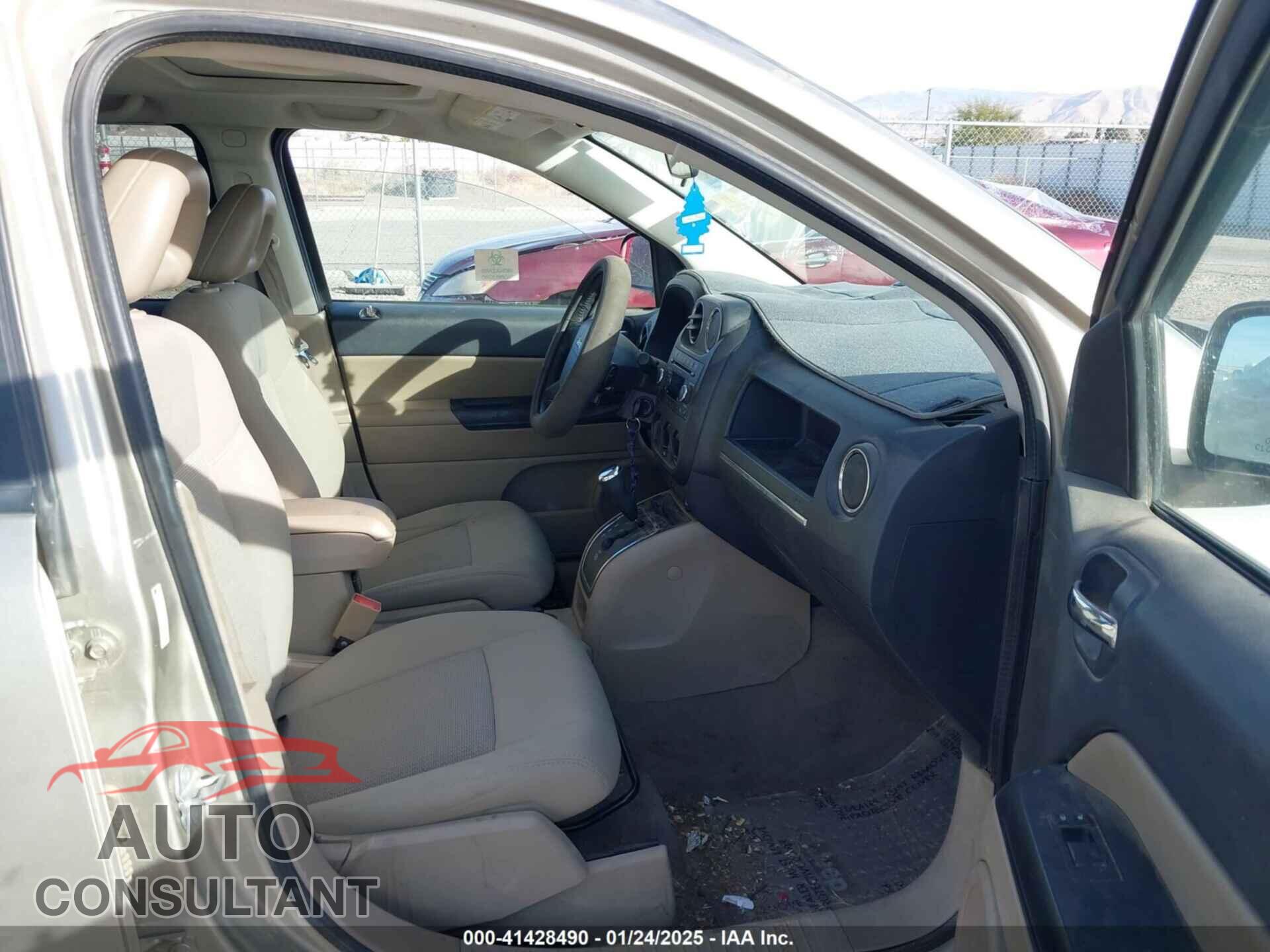 JEEP COMPASS 2009 - 1J4FF47B19D192598