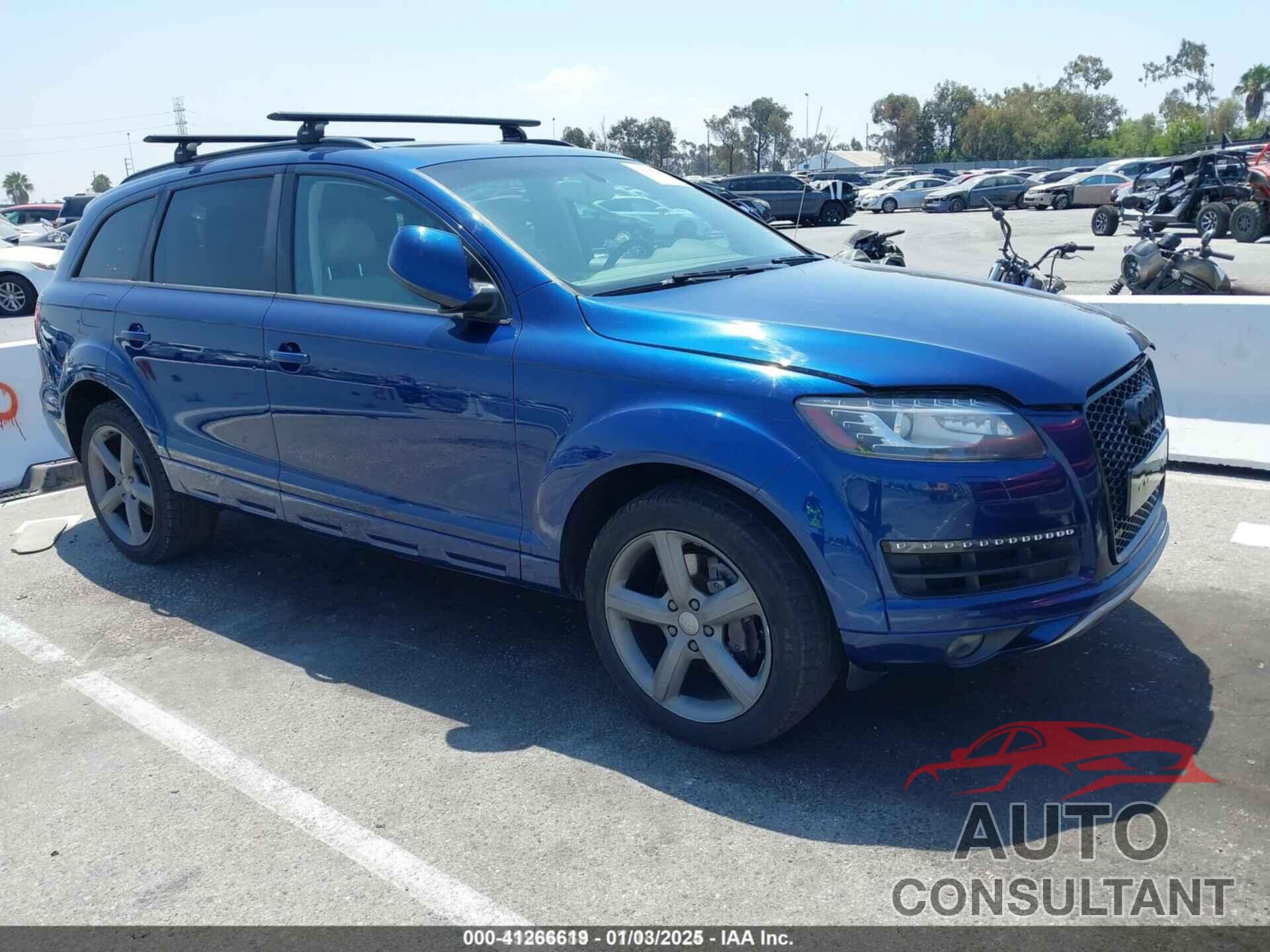 AUDI Q7 2015 - WA1LGAFEXFD010225