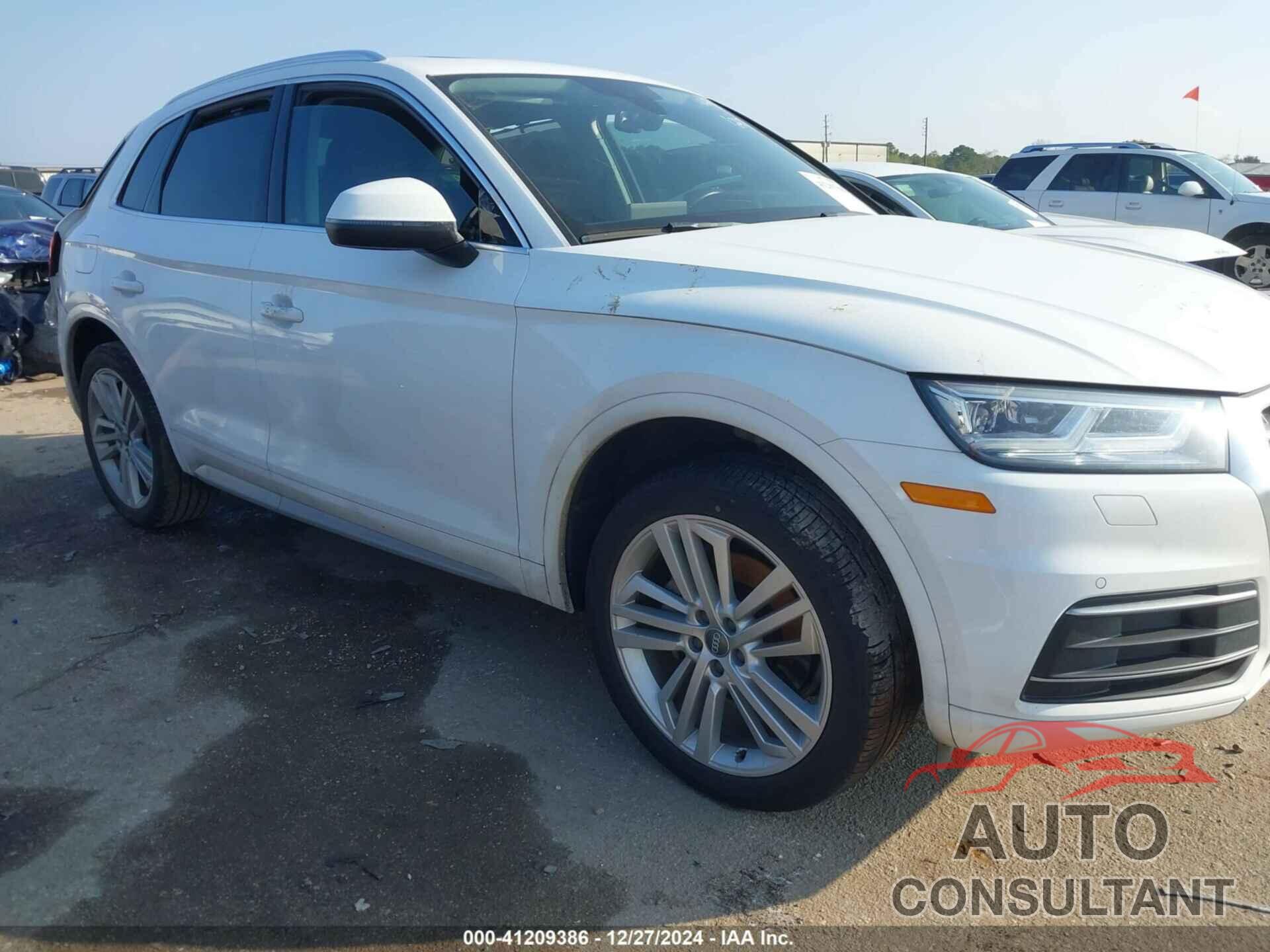 AUDI Q5 2018 - WA1BNAFY1J2220714