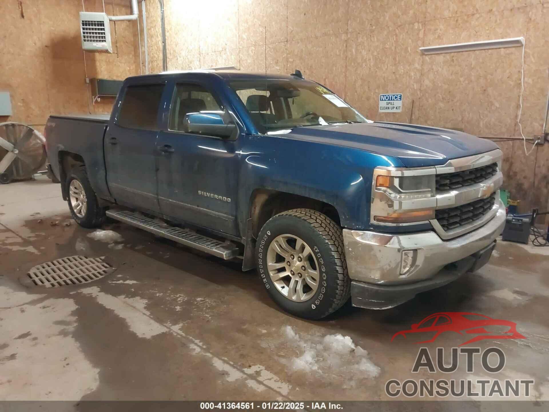 CHEVROLET SILVERADO 1500 2017 - 3GCUKREC7HG225056