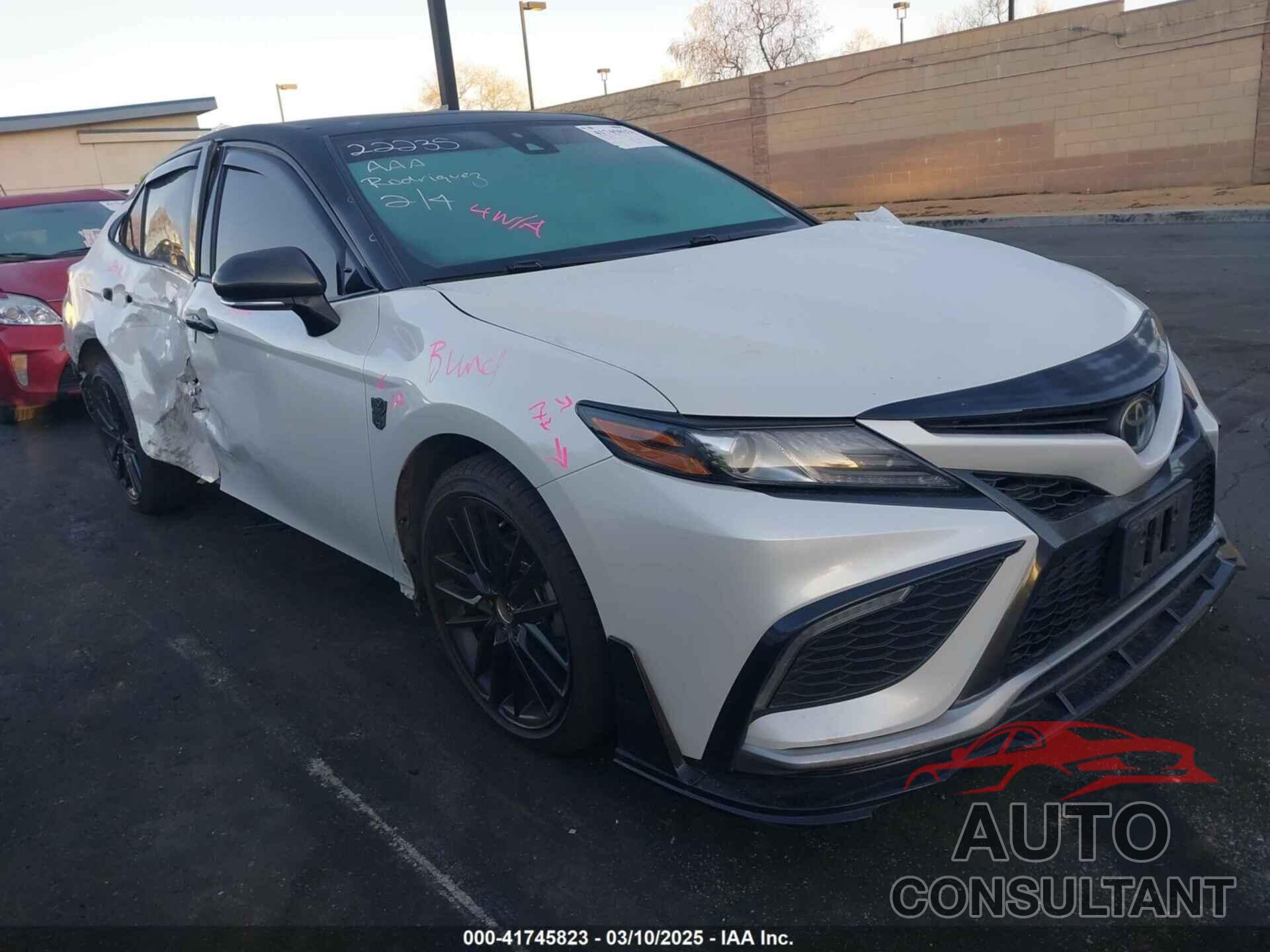 TOYOTA CAMRY 2022 - 4T1K61AK0NU034500