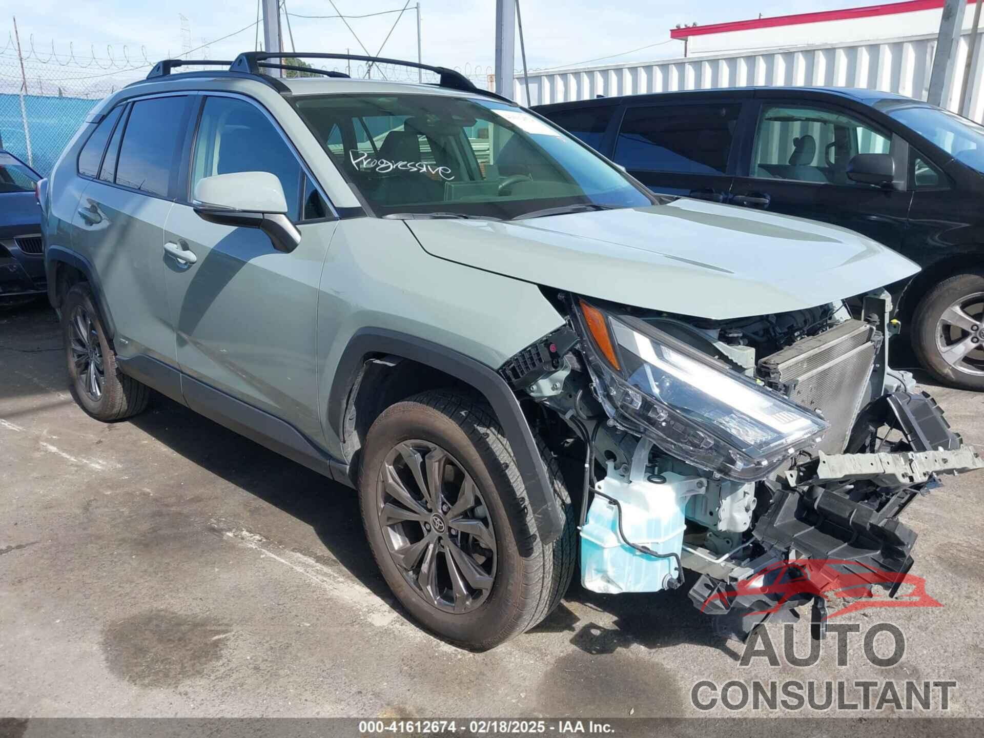 TOYOTA RAV4 HYBRID 2023 - JTMB6RFV8PD086983