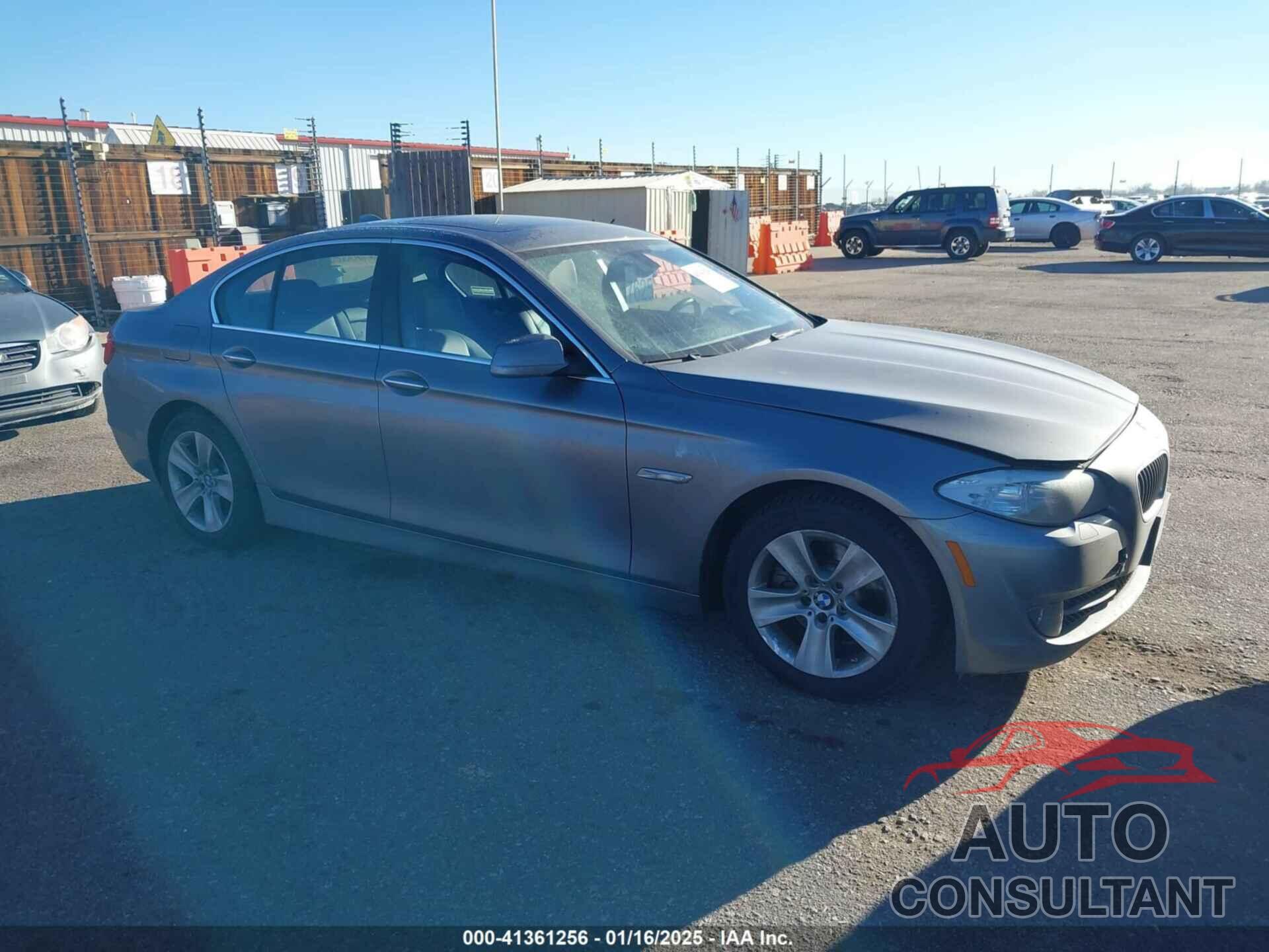 BMW 528I 2013 - WBAXH5C53DD111729