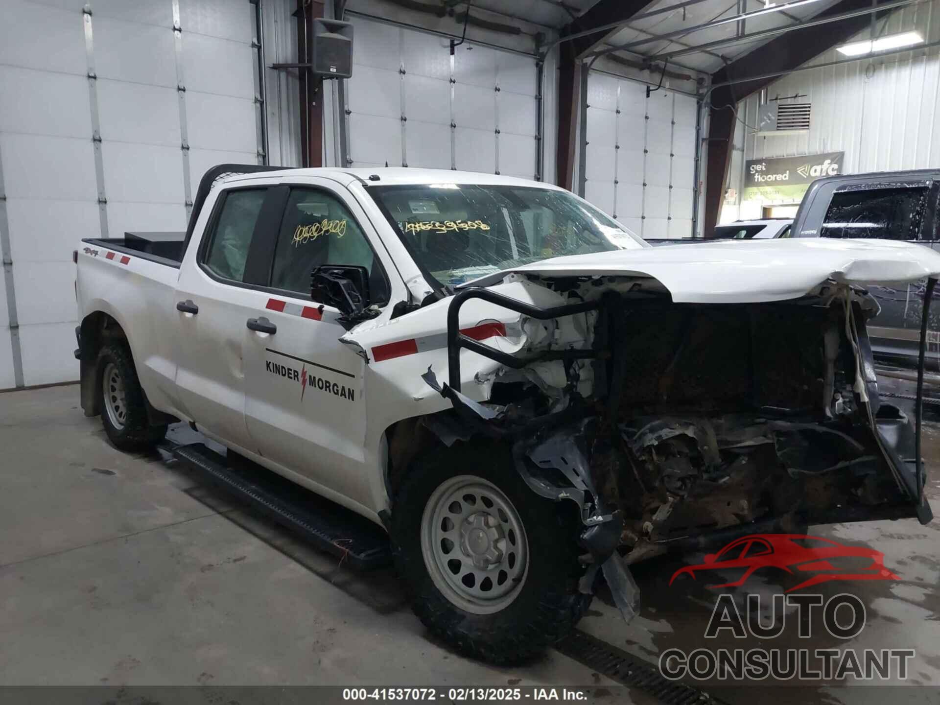 CHEVROLET SILVERADO 1500 2021 - 1GCRYAEH9MZ322738