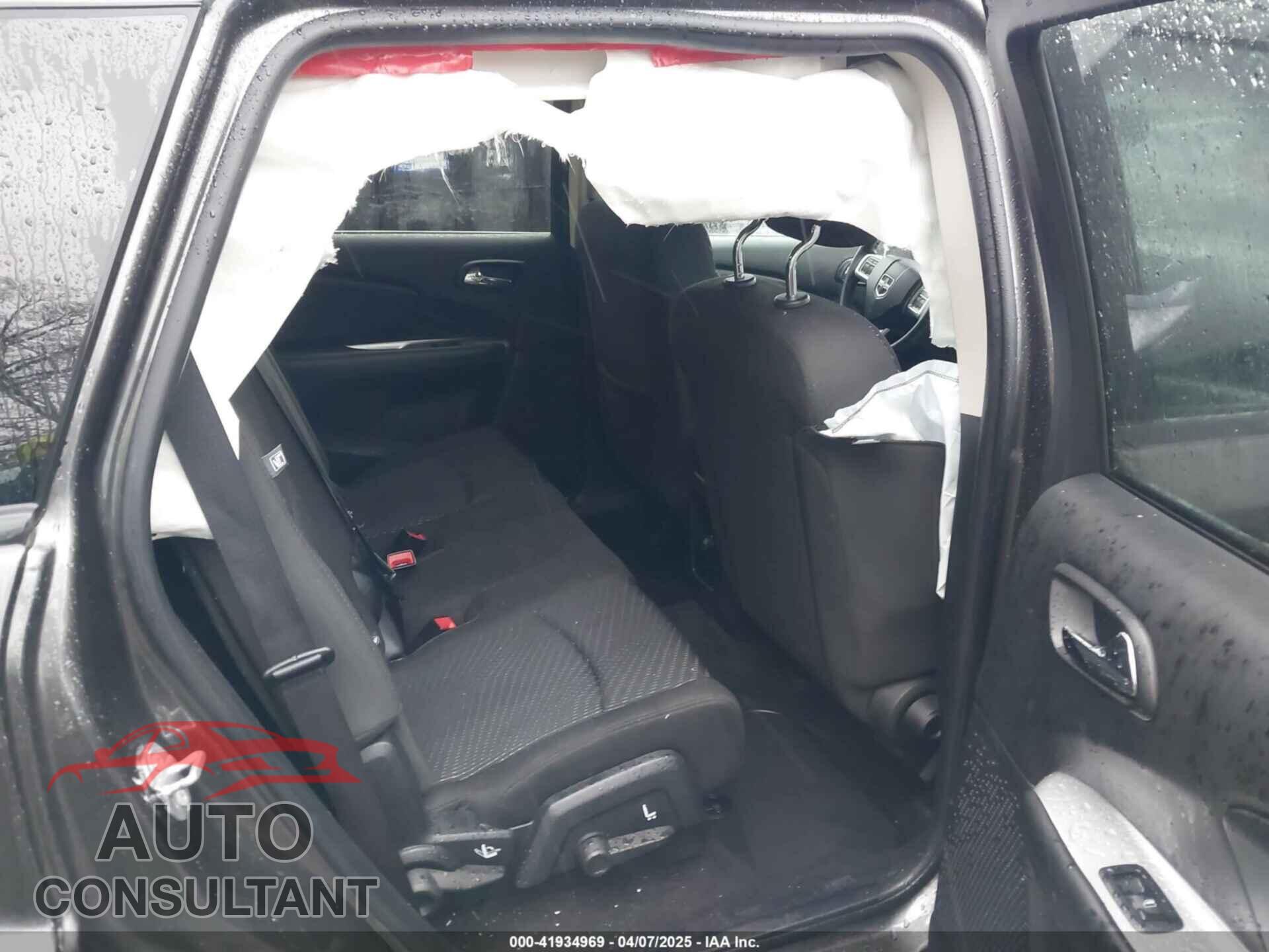 DODGE JOURNEY 2017 - 3C4PDCABXHT524596