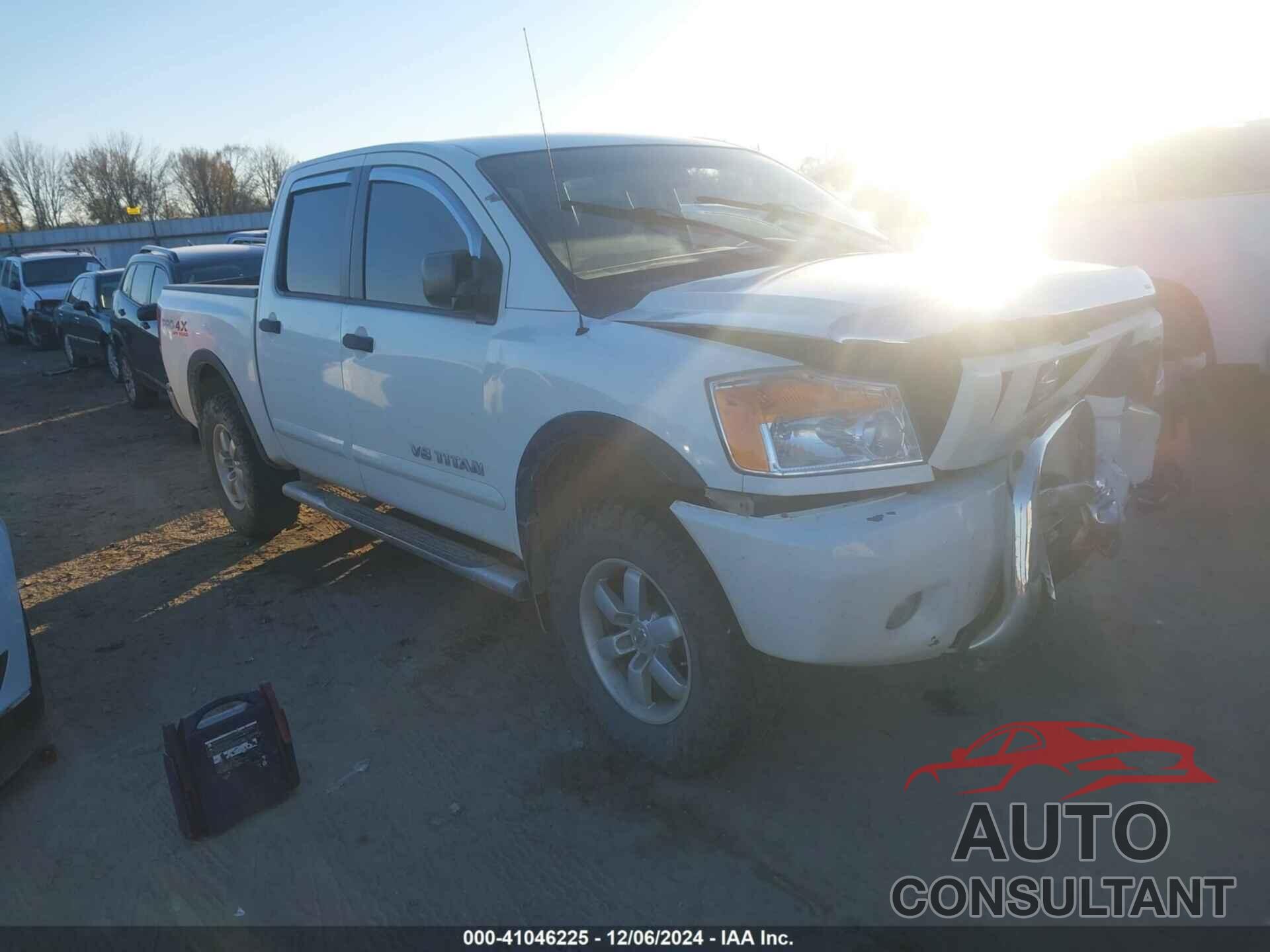 NISSAN TITAN 2010 - 1N6BA0EC6AN326086