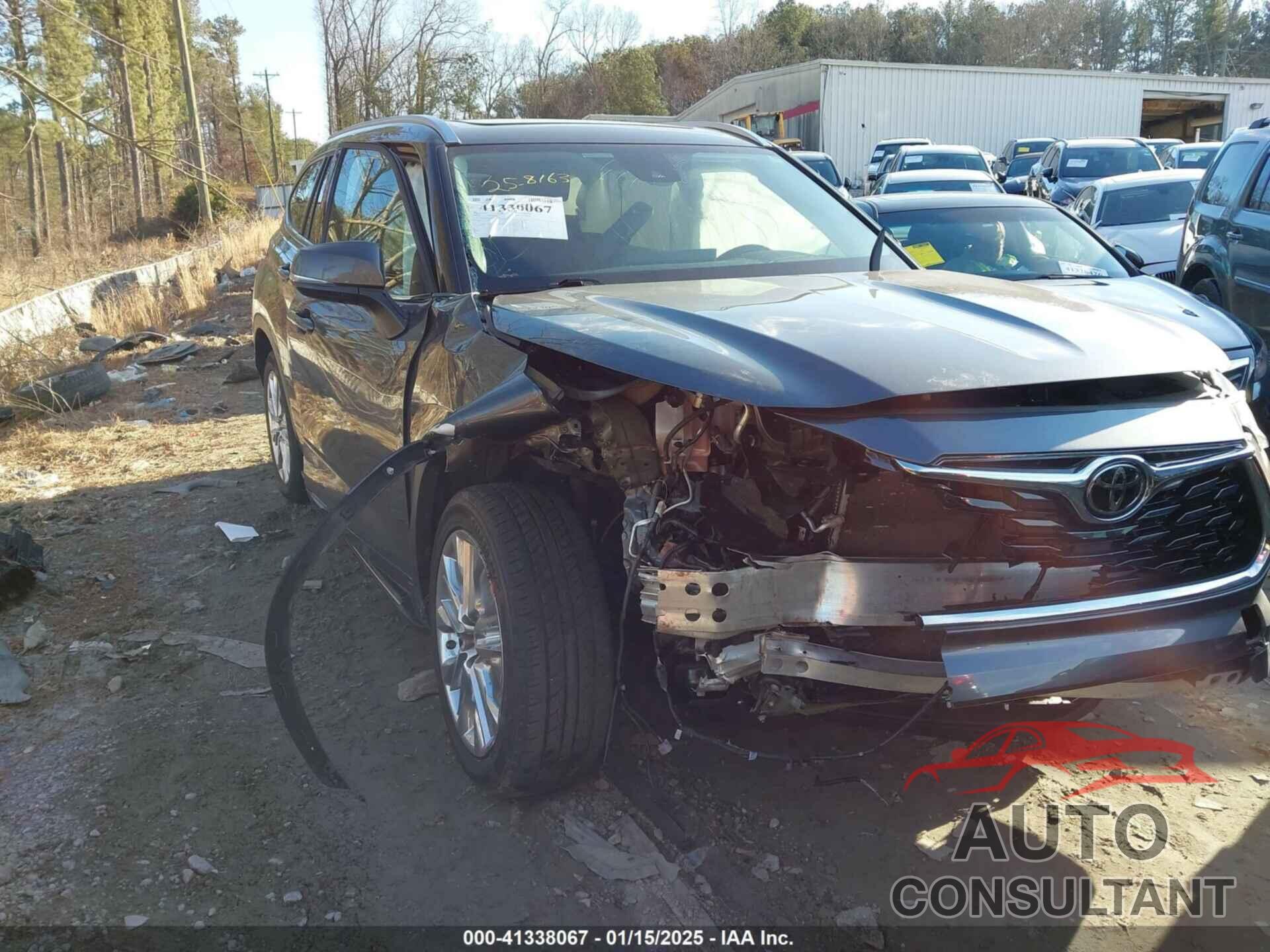 TOYOTA HIGHLANDER 2023 - 5TDKDRAH7PS007461