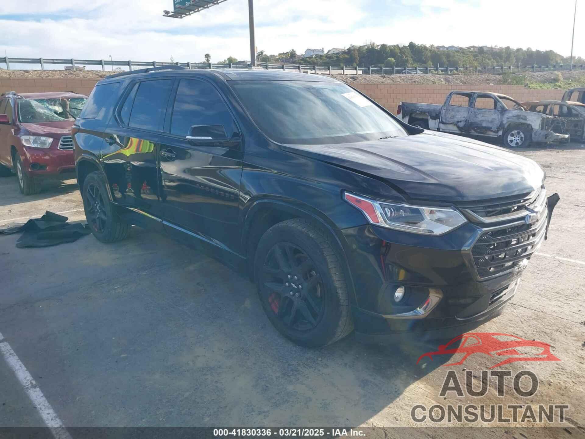CHEVROLET TRAVERSE 2019 - 1GNERKKW2KJ243838