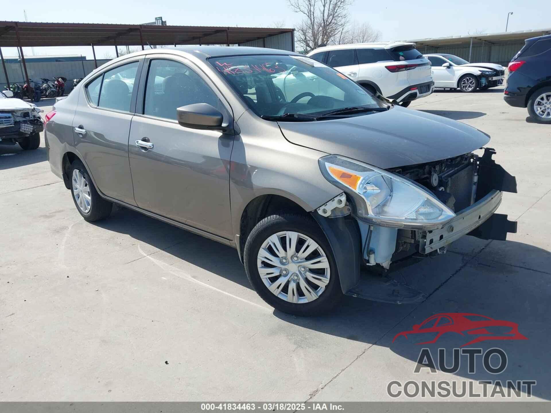 NISSAN VERSA 2017 - 3N1CN7AP5HL812334