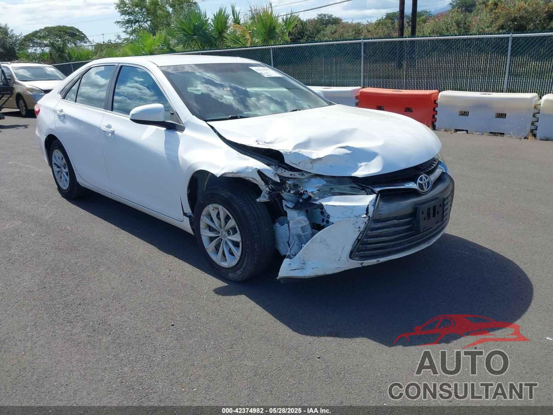 TOYOTA CAMRY 2016 - 4T1BF1FKXGU565487