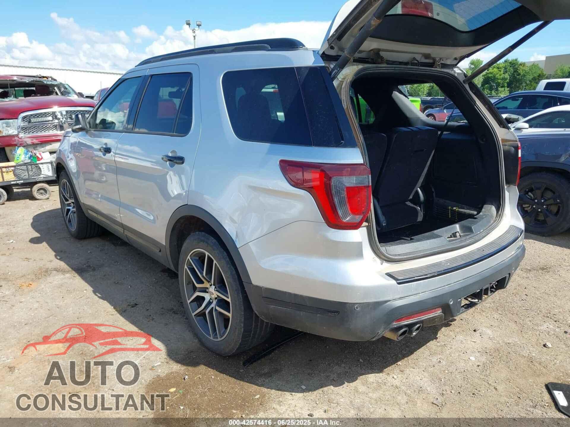 FORD EXPLORER 2018 - 1FM5K8GT8JGB13469