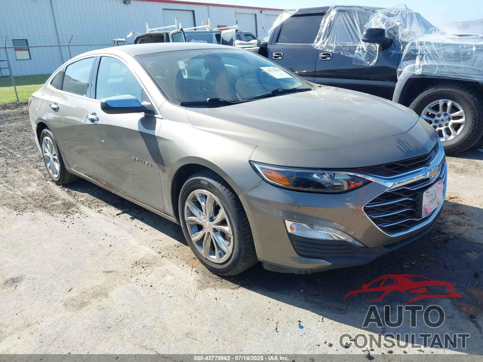 CHEVROLET MALIBU 2020 - 1G1ZD5ST6LF065140