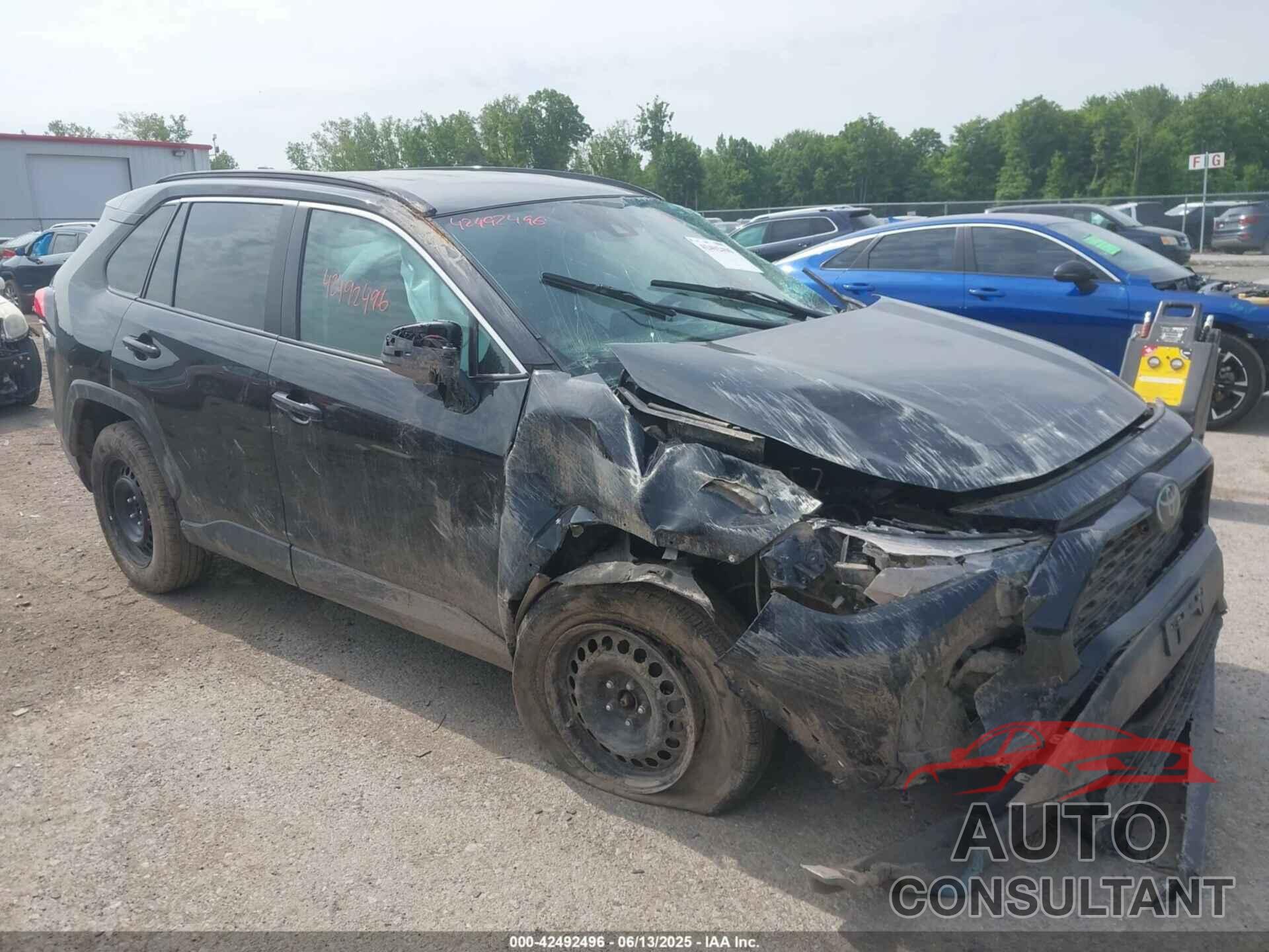 TOYOTA RAV4 2021 - 2T3F1RFV7MC244066