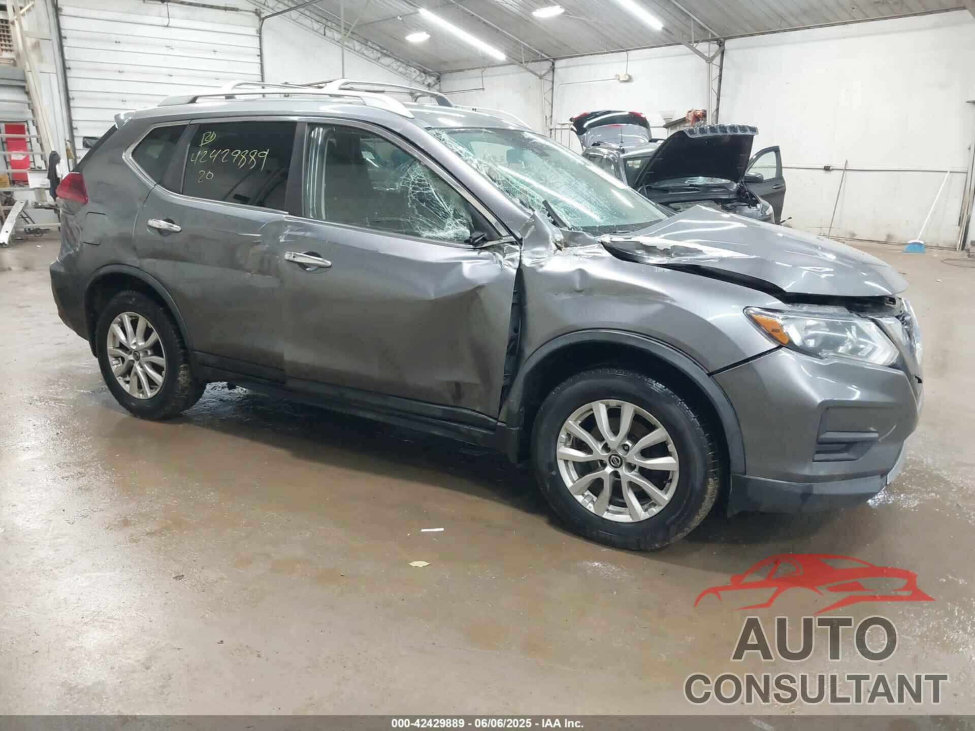 NISSAN ROGUE 2020 - KNMAT2MT3LP529997