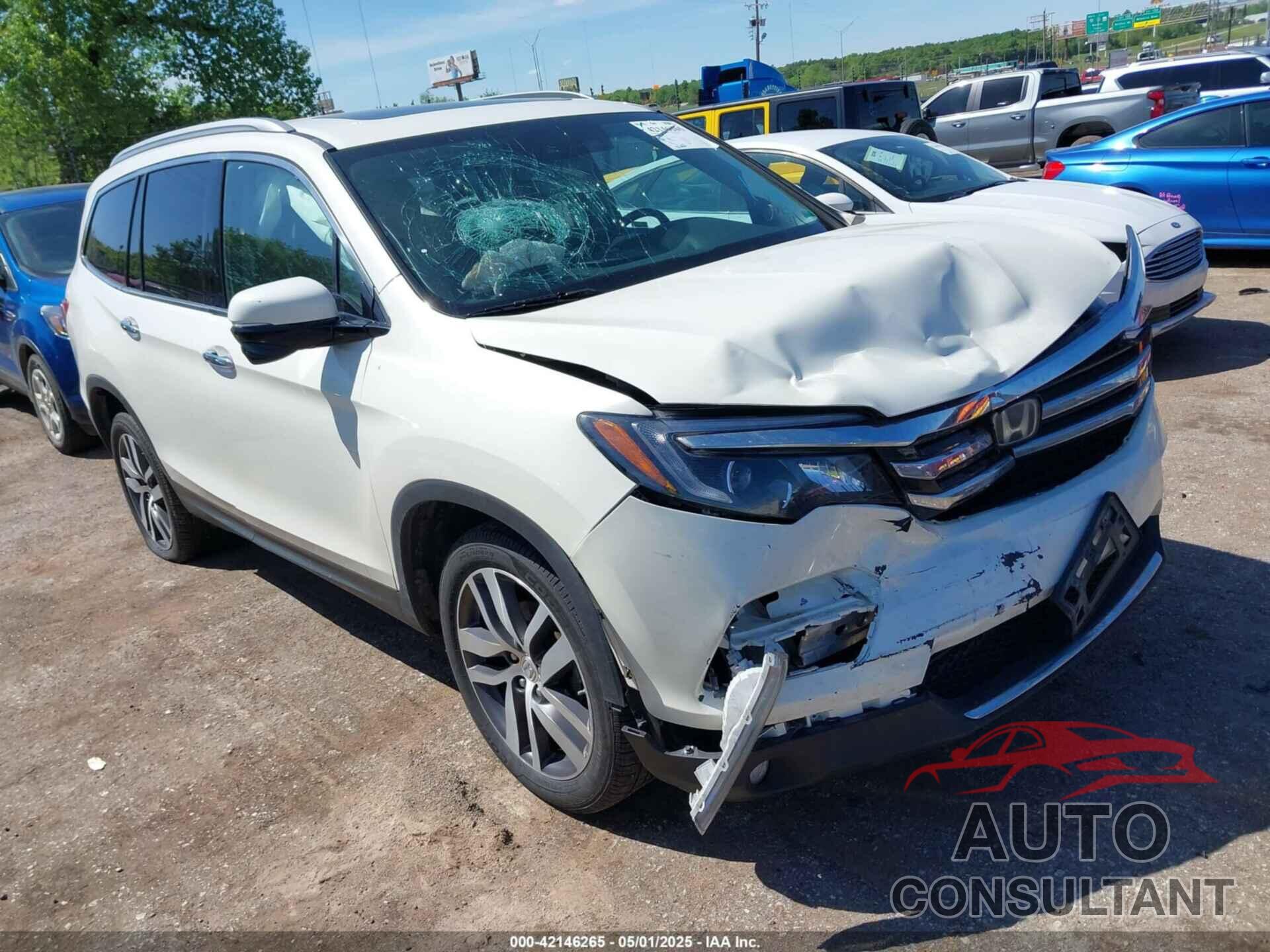 HONDA PILOT 2018 - 5FNYF6H95JB001137