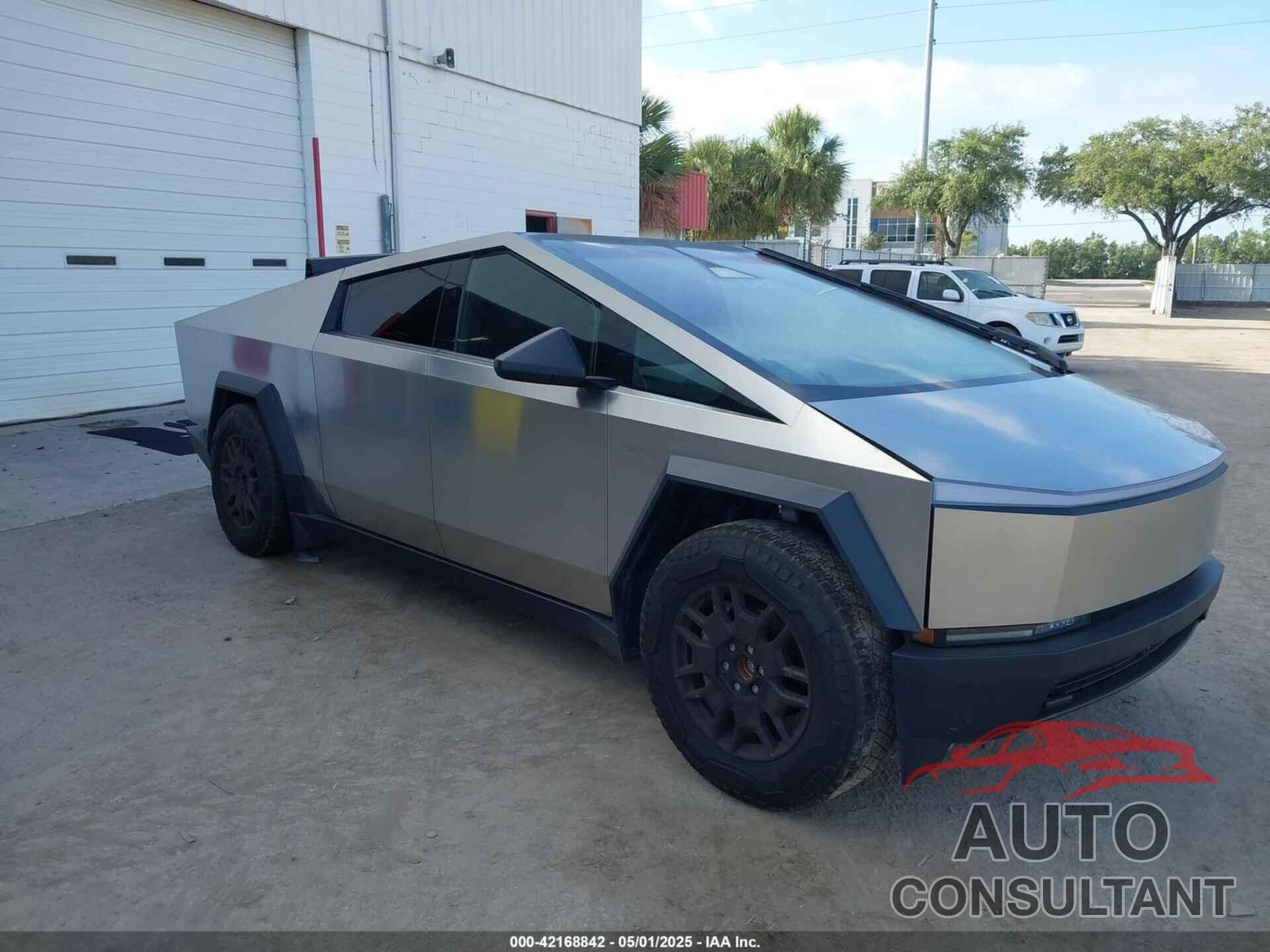 TESLA CYBERTRUCK 2024 - 7G2CEHED0RA018998