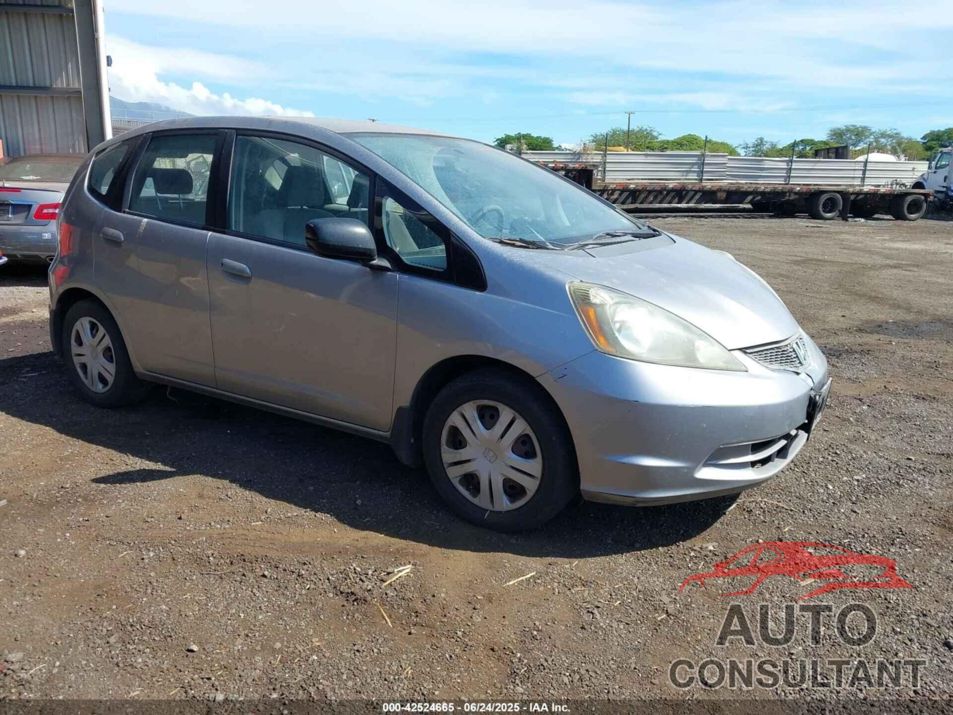 HONDA FIT 2010 - JHMGE8H21AC035200