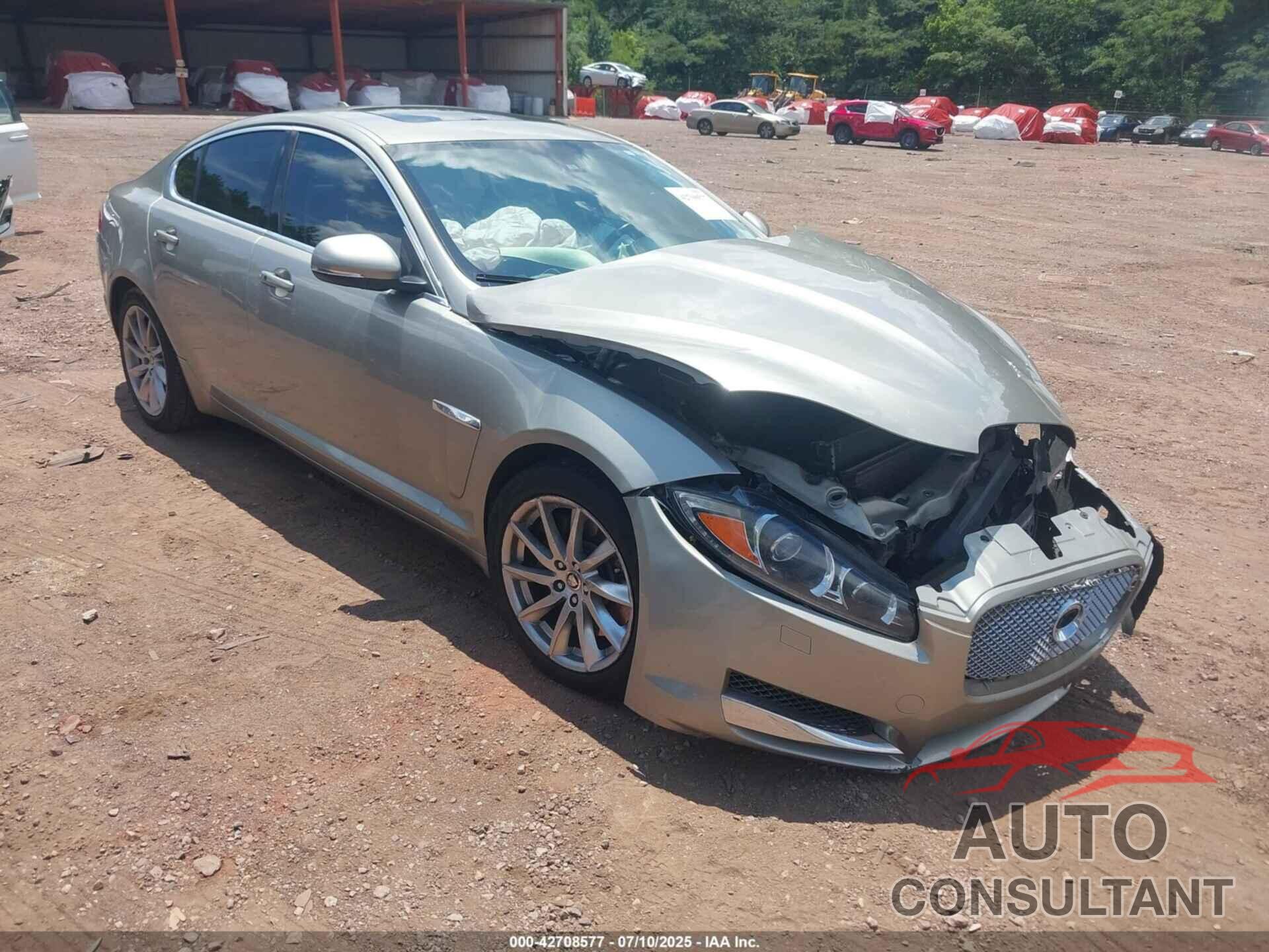 JAGUAR XF 2013 - SAJWA0ES8DPS75616