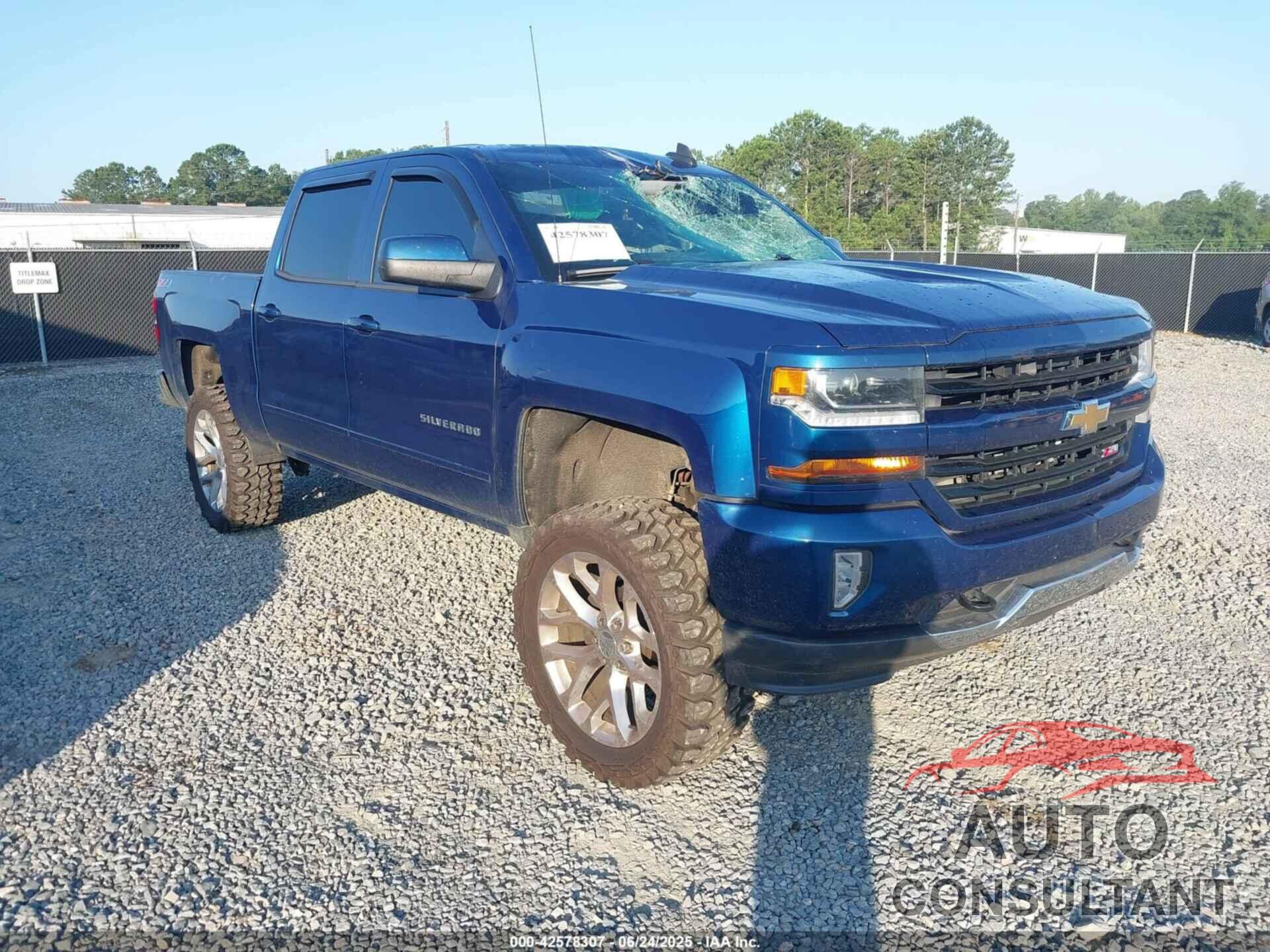 CHEVROLET SILVERADO 1500 2018 - 3GCUKREC2JG181831