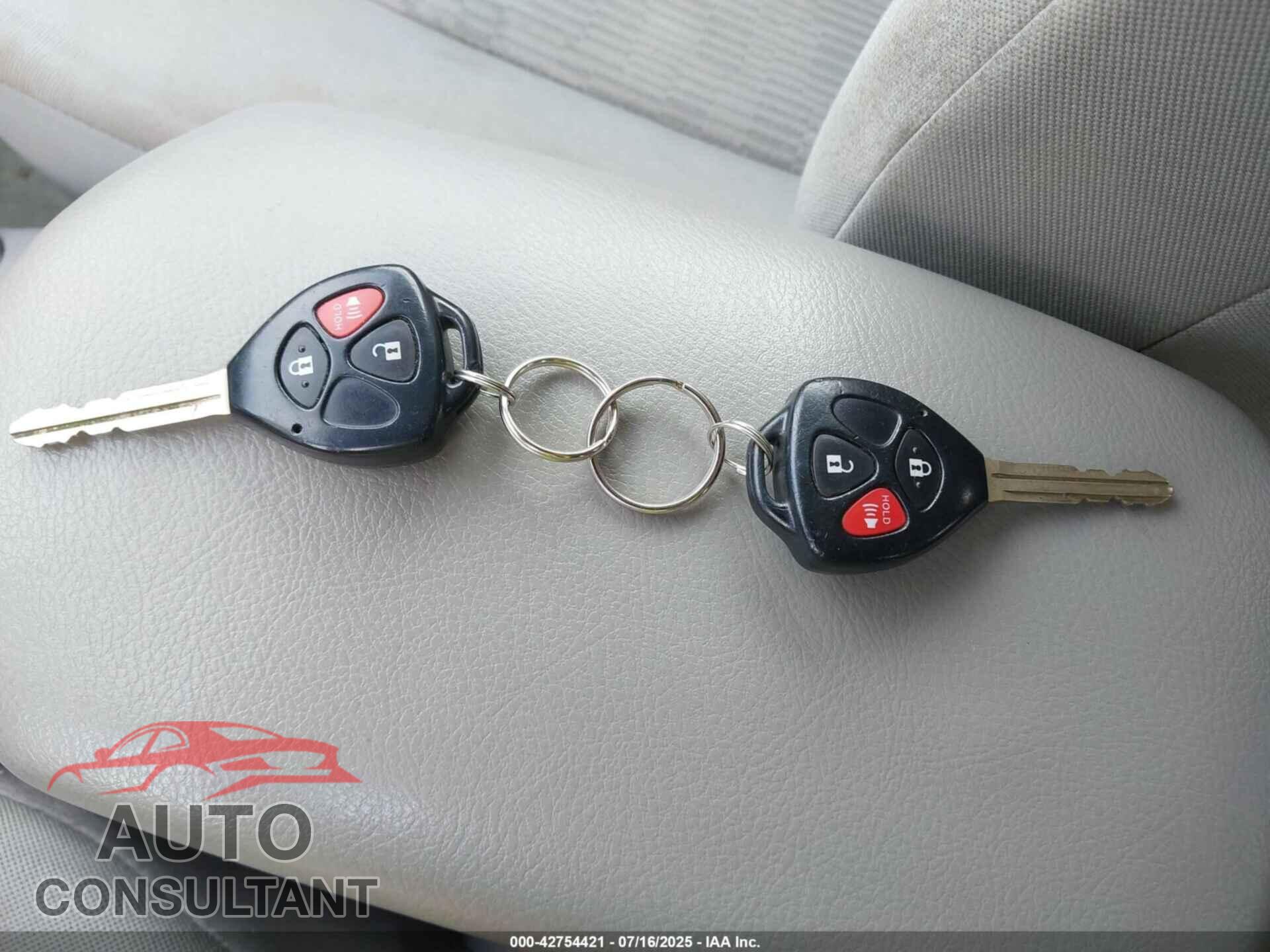 TOYOTA RAV4 2010 - 2T3BF4DVXAW068355