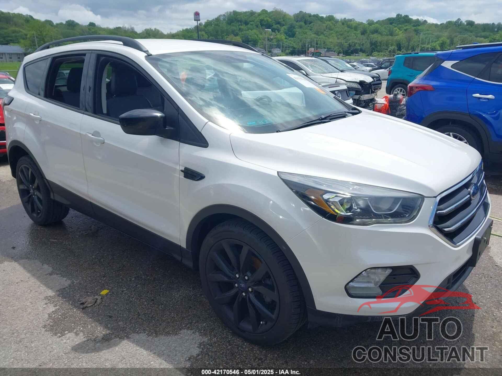 FORD ESCAPE 2018 - 1FMCU0GD4JUA82802