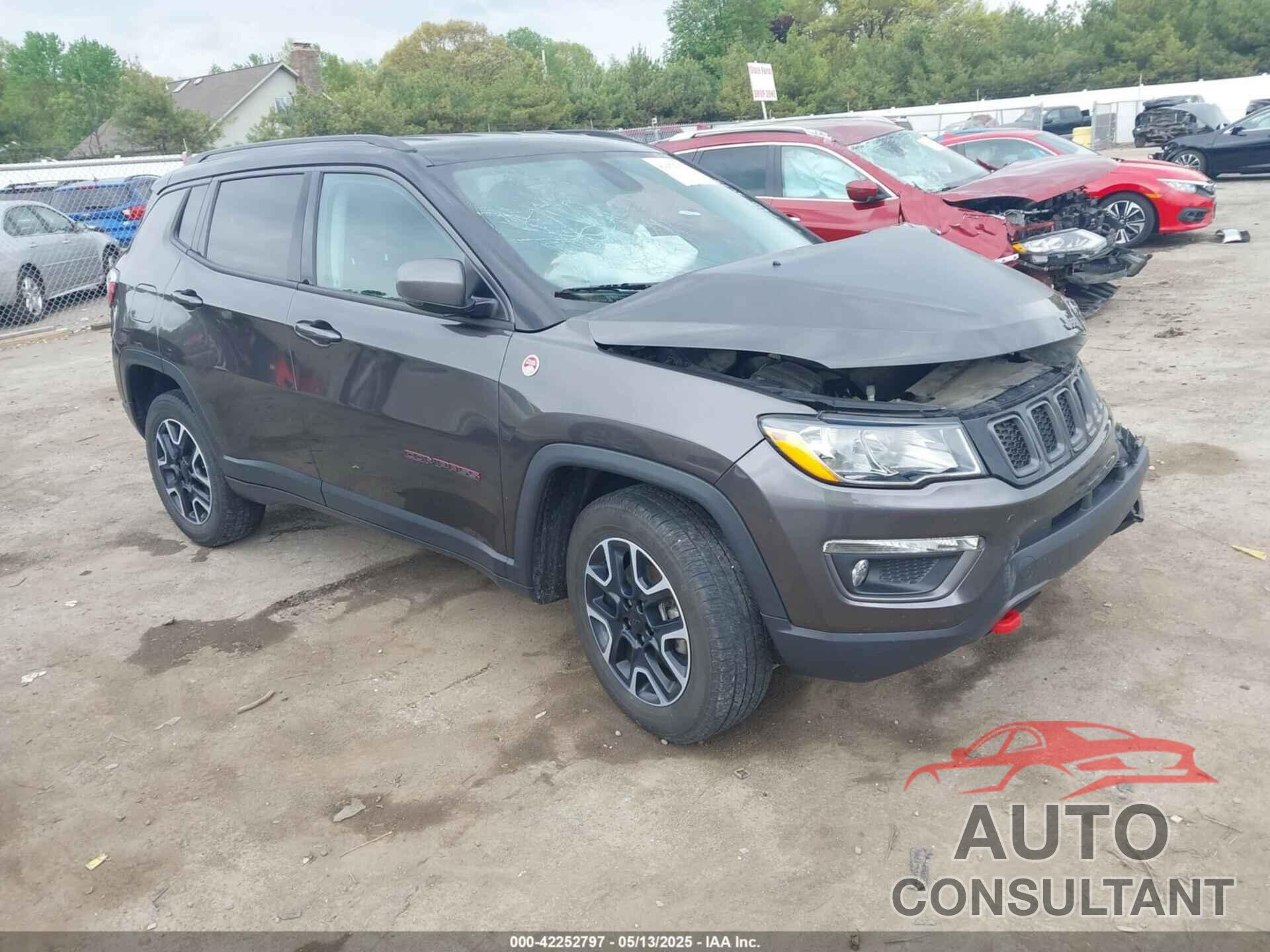JEEP COMPASS 2019 - 3C4NJDDB0KT850058