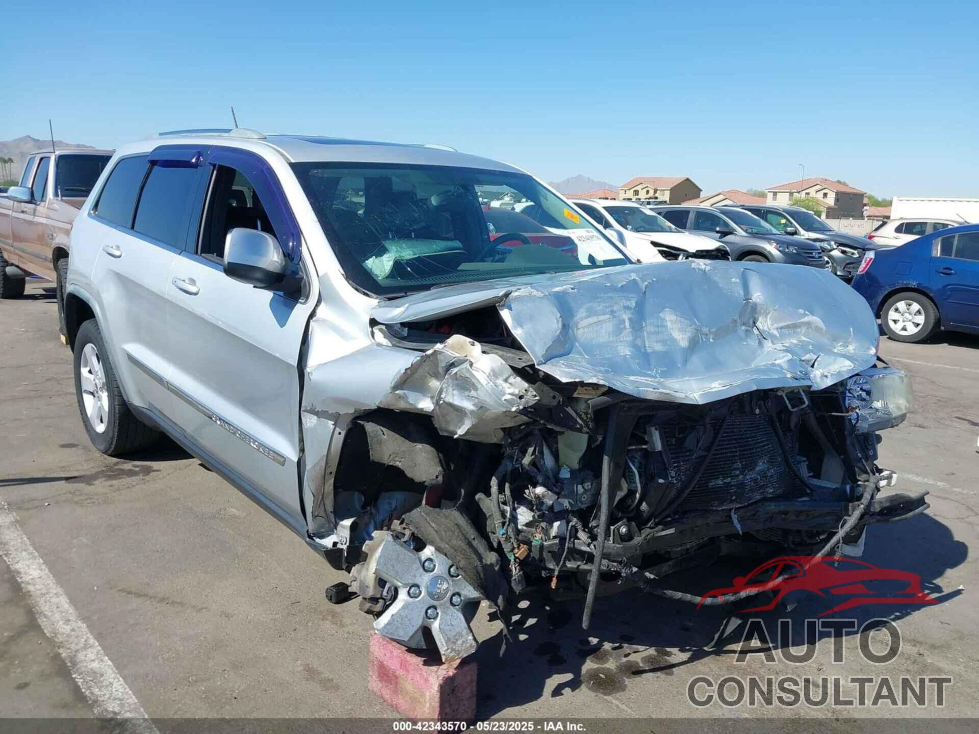 JEEP GRAND CHEROKEE 2011 - 1J4RR4GTXBC702374
