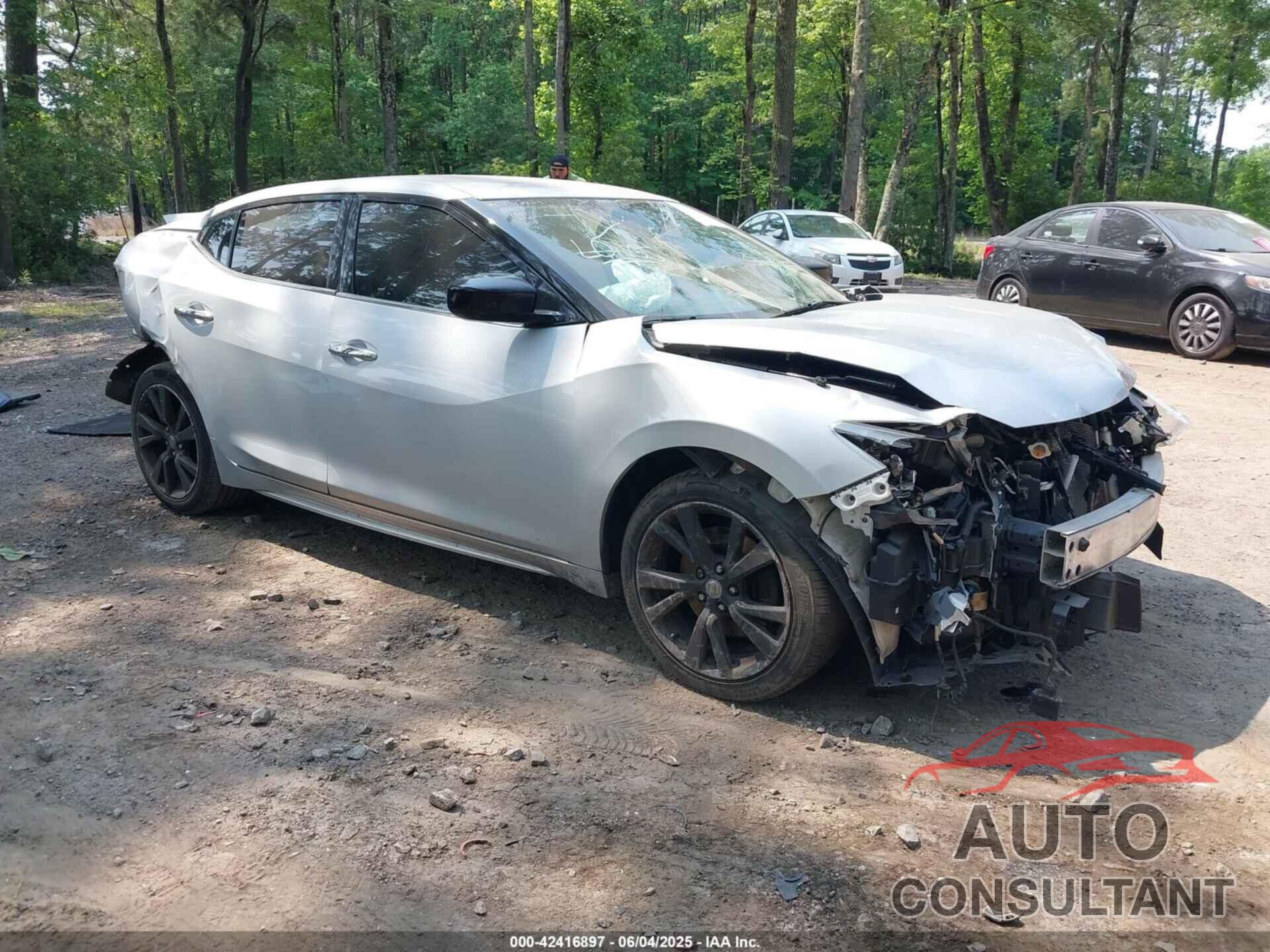 NISSAN MAXIMA 2017 - 1N4AA6AP8HC447319