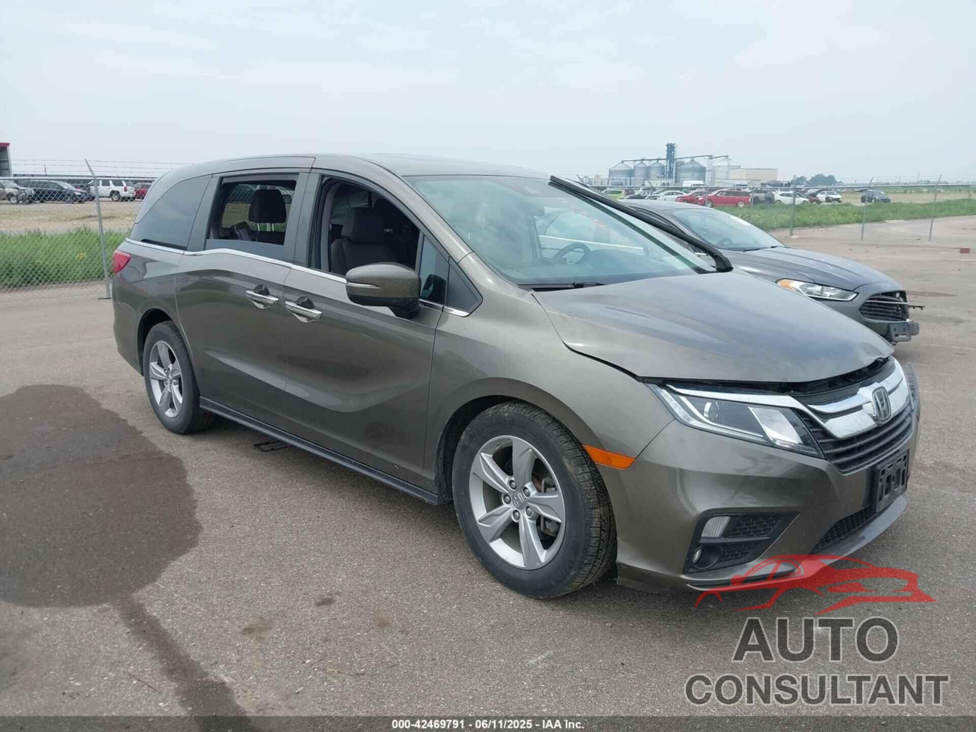 HONDA ODYSSEY 2019 - 5FNRL6H75KB082105