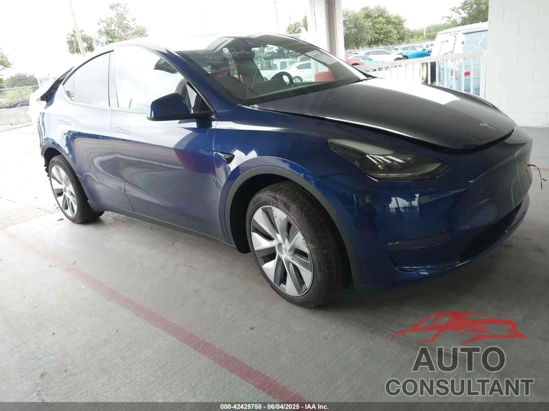 TESLA MODEL Y 2023 - 7SAYGDEE6PA165167