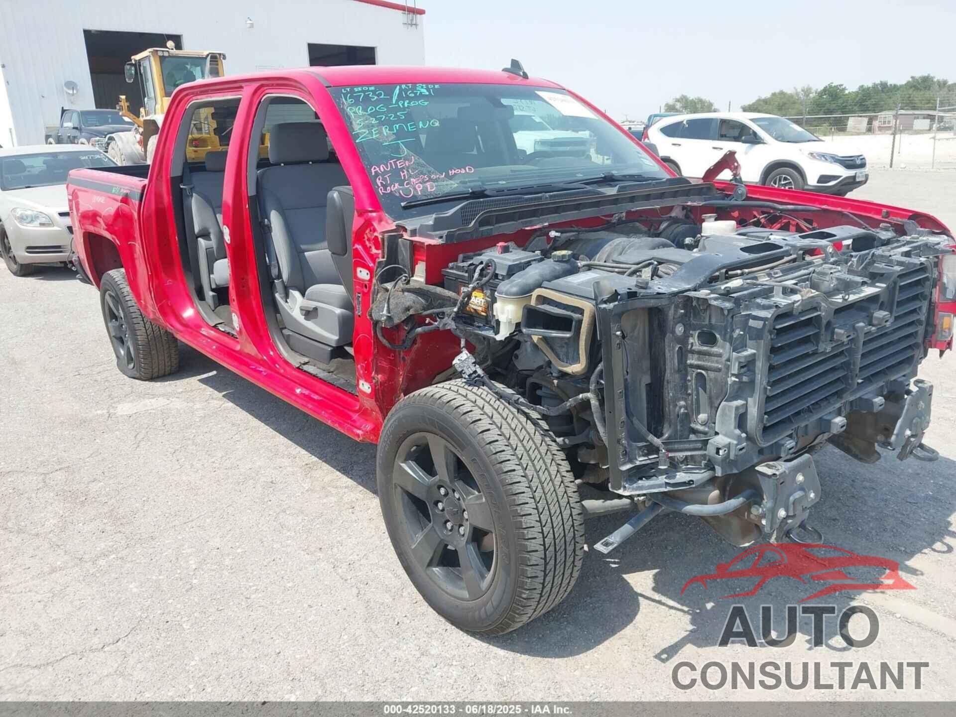 CHEVROLET SILVERADO 1500 2018 - 3GCPCPEC9JG138117