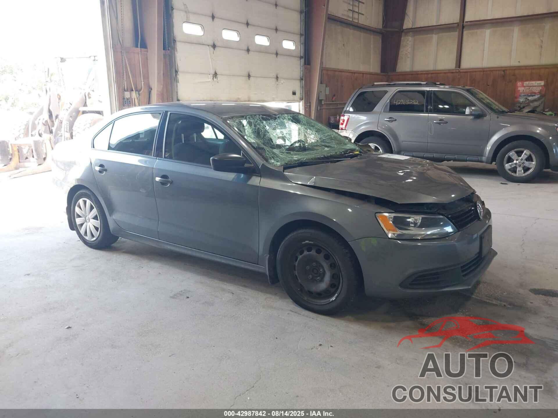 VOLKSWAGEN JETTA 2014 - 3VW2K7AJXEM237650