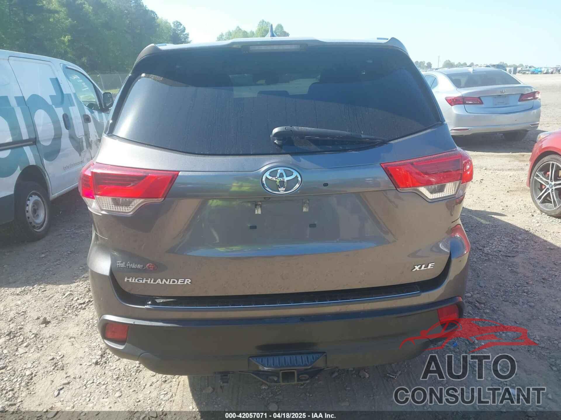 TOYOTA HIGHLANDER 2017 - 5TDKZRFHXHS523583