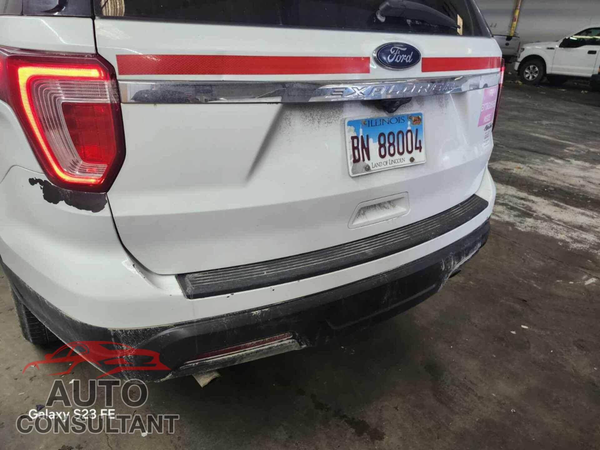 FORD EXPLORER 2018 - 1FM5K8B80JGB60188