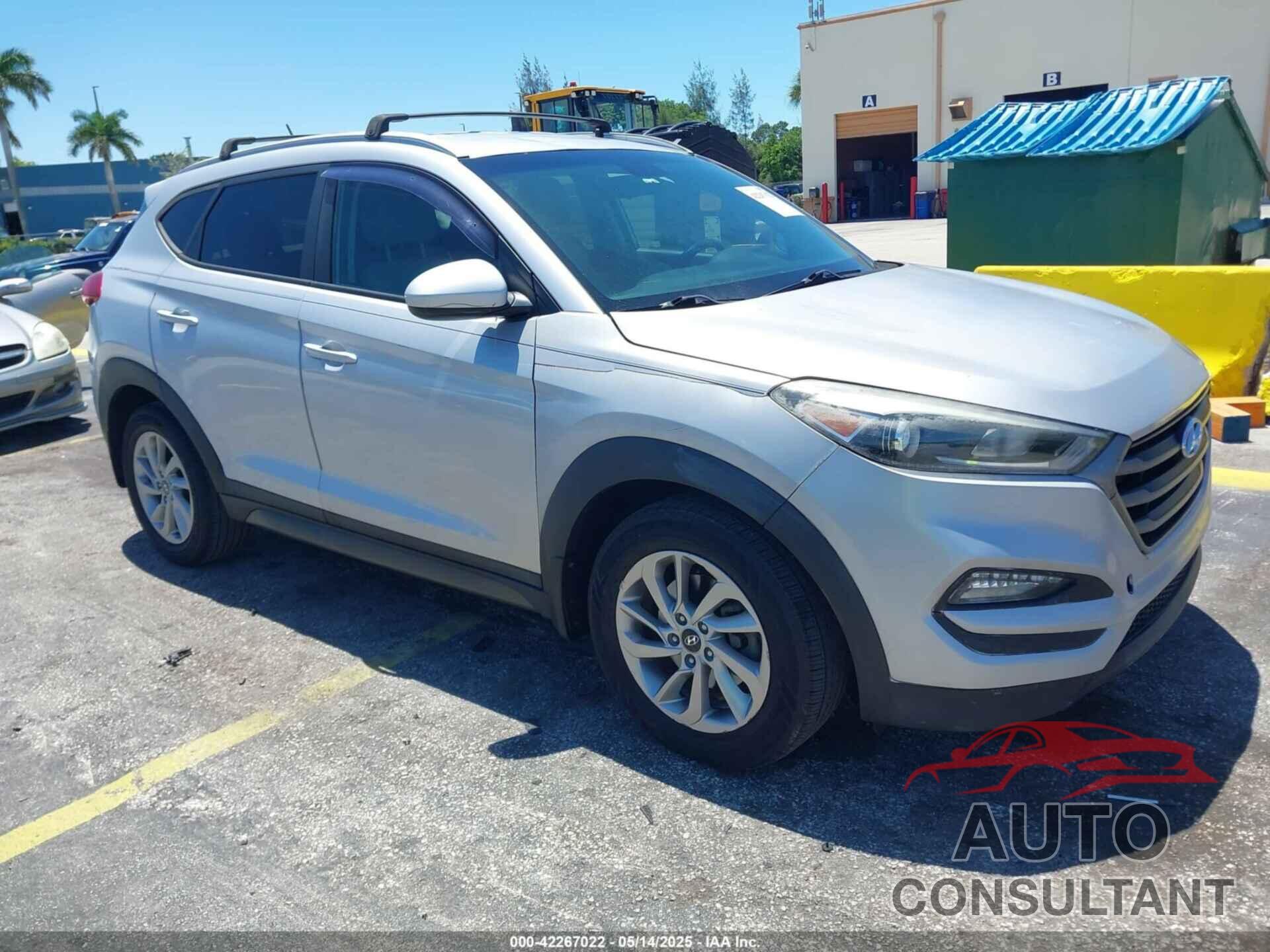 HYUNDAI TUCSON 2016 - KM8J33A40GU228044