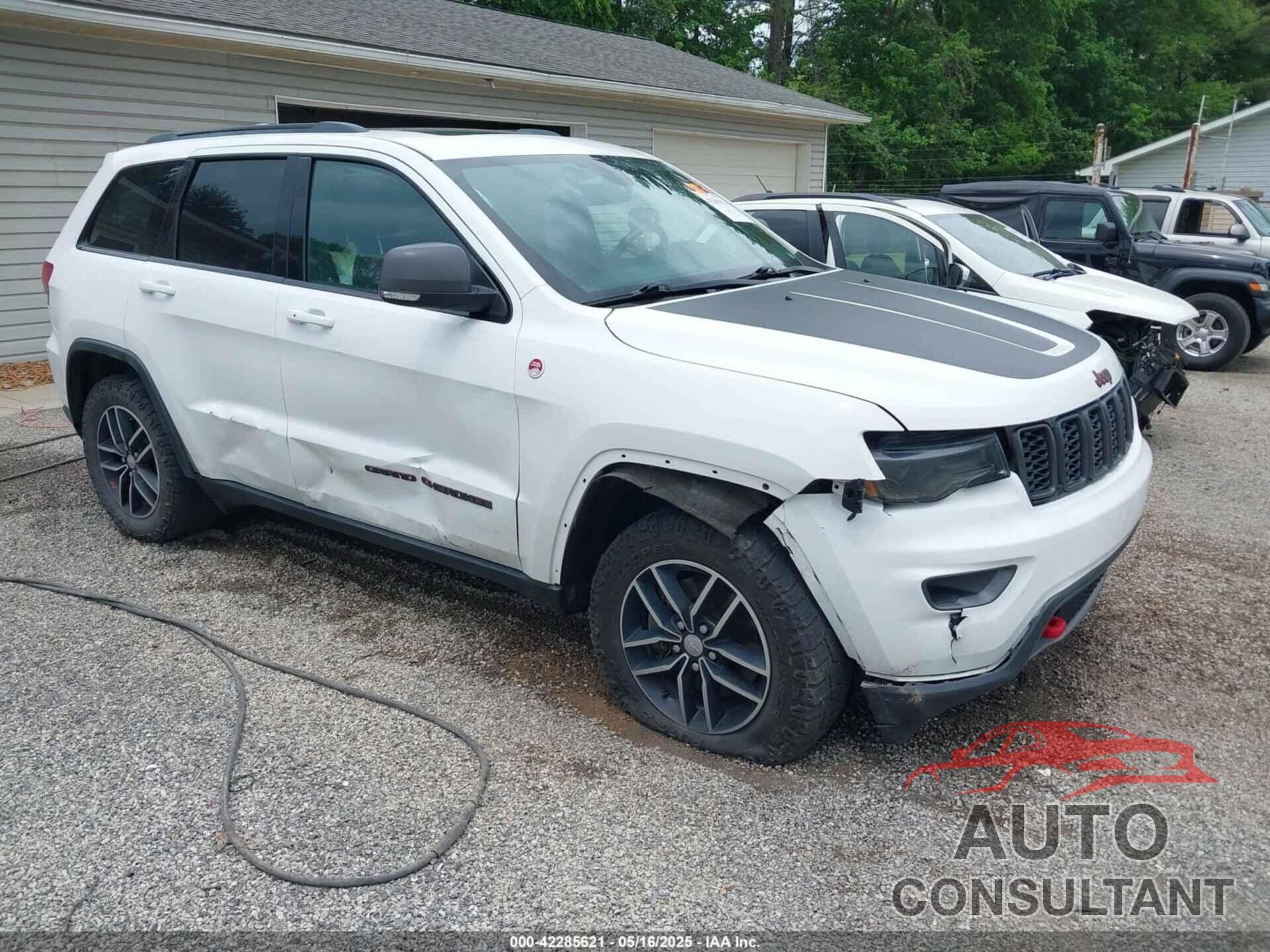 JEEP GRAND CHEROKEE 2018 - 1C4RJFLT3JC441618