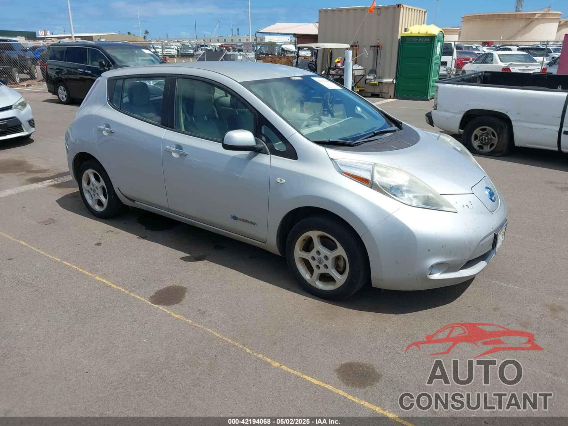 NISSAN LEAF 2011 - JN1AZ0CP5BT007033