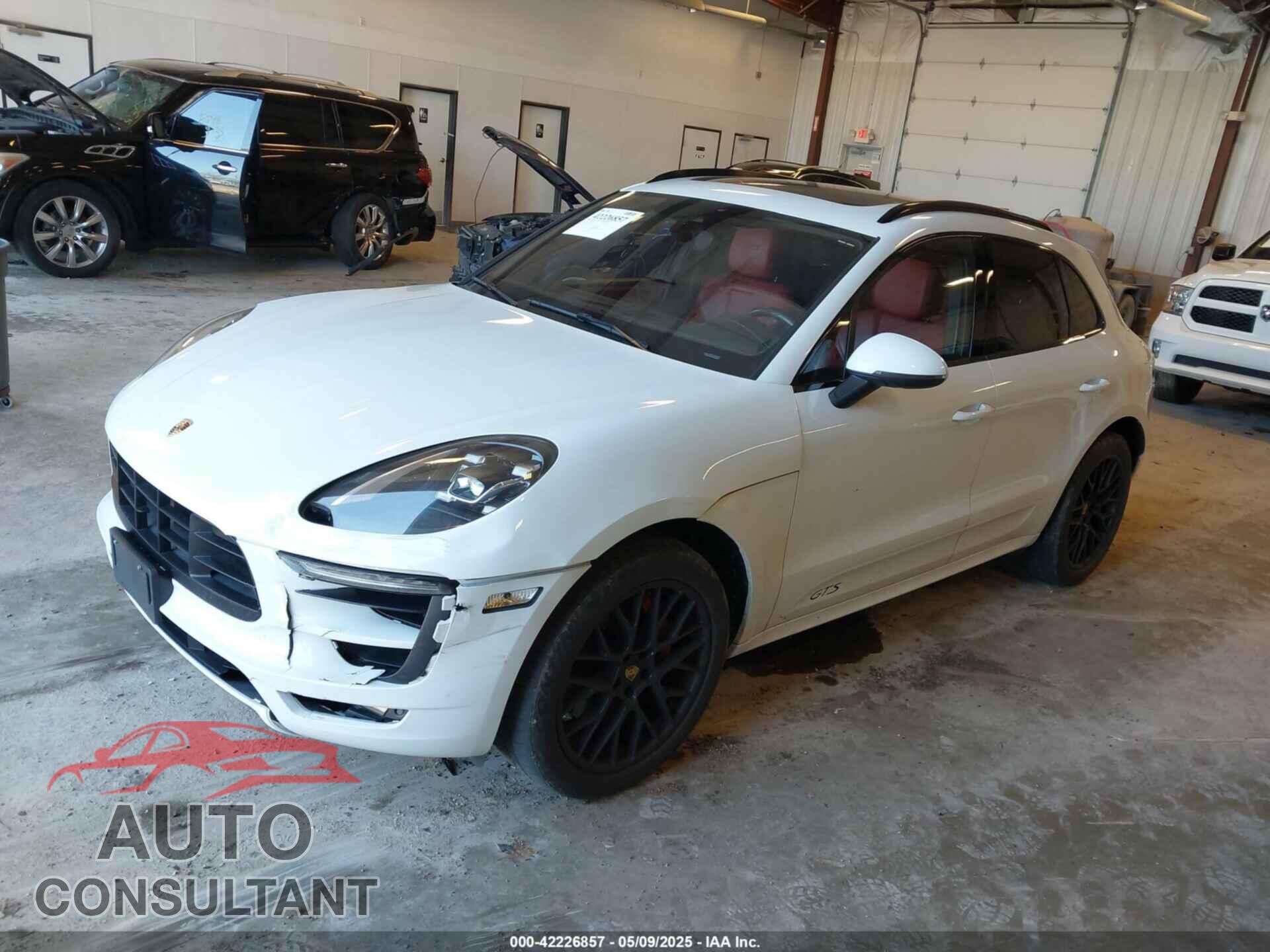 PORSCHE MACAN 2017 - WP1AG2A59HLB50199