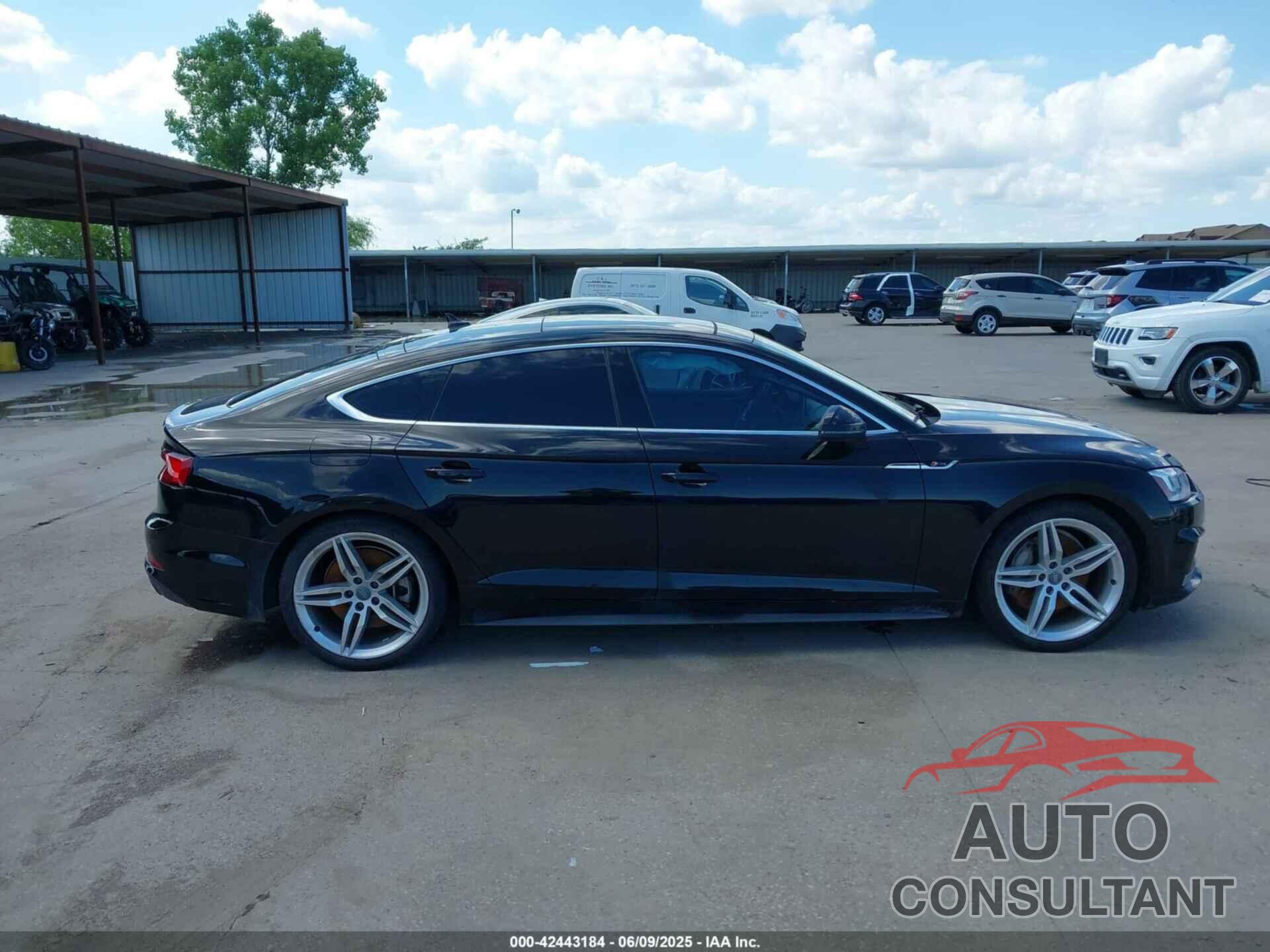 AUDI A5 2018 - WAUFNCF55JA088245