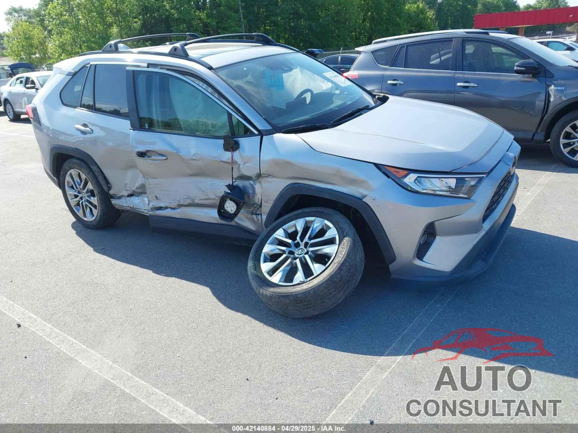TOYOTA RAV4 2020 - JTMC1RFV5LD519088