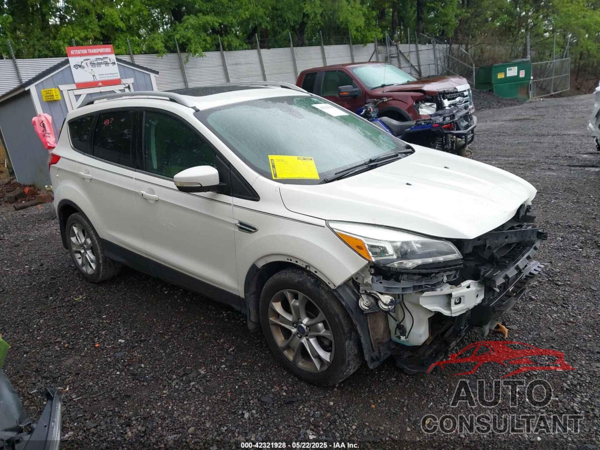 FORD ESCAPE 2014 - 1FMCU9J99EUB95319