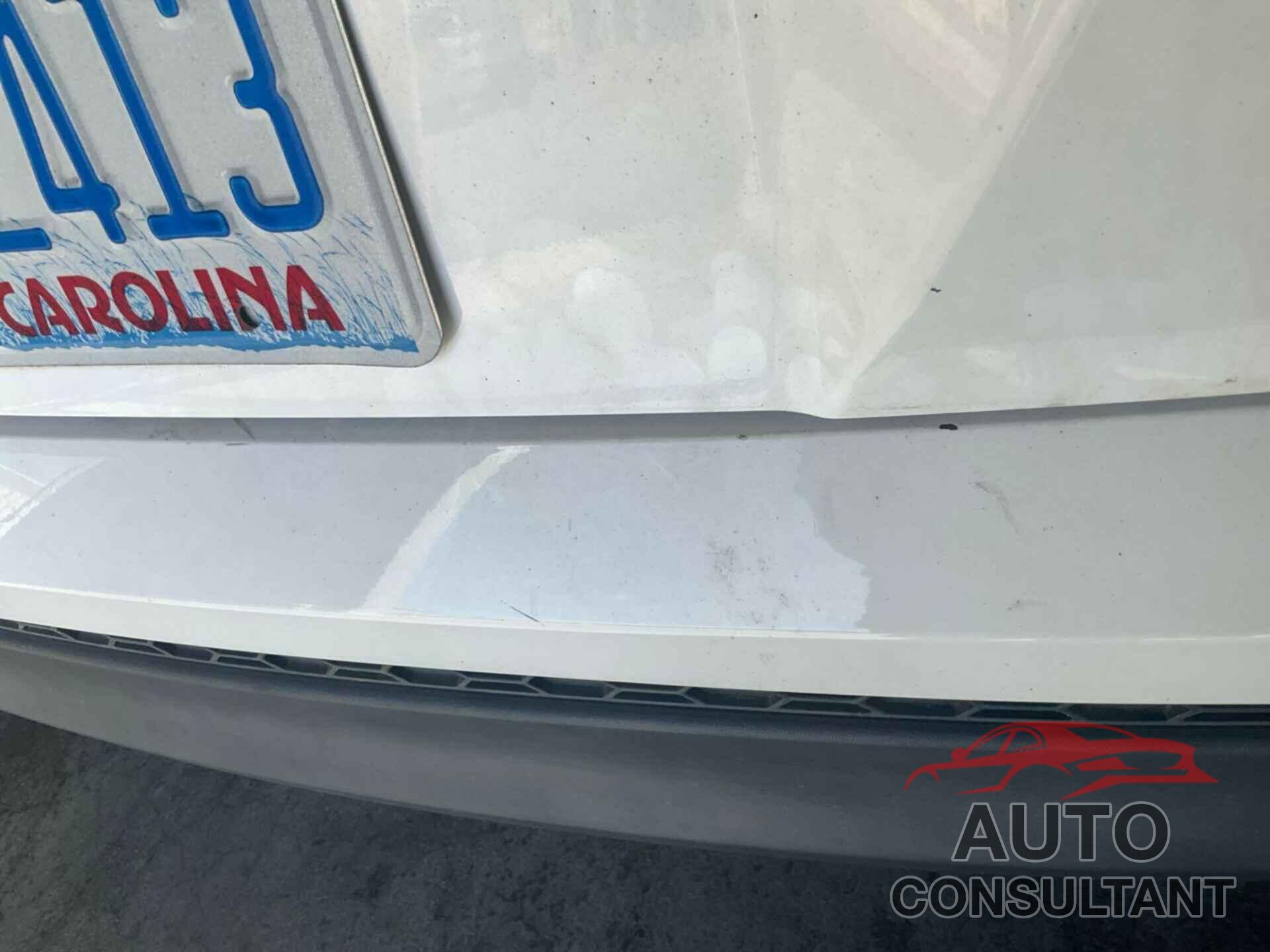 HYUNDAI TUCSON 2018 - KM8J33A48JU631888