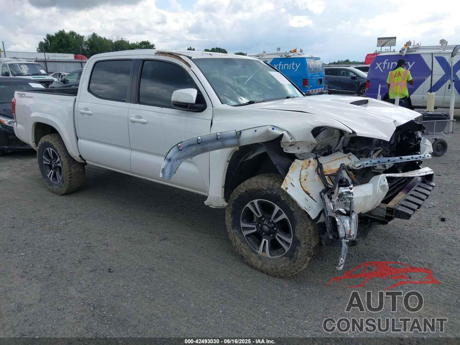 TOYOTA TACOMA 2017 - 5TFAZ5CN8HX027660